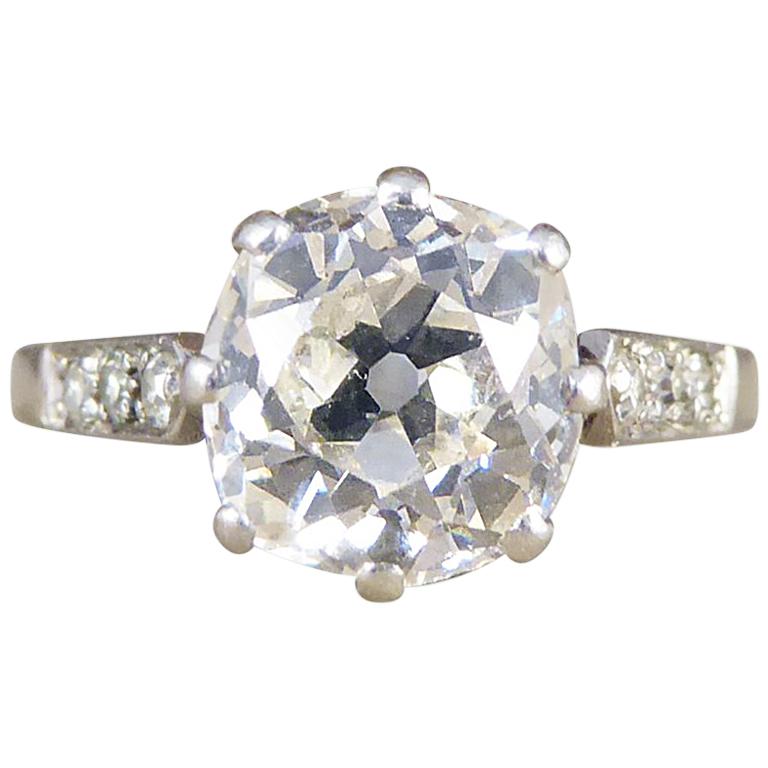1.75 Carat Cushion Cut Diamond Art Deco Platinum Engagement Ring