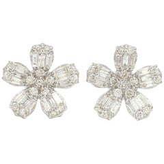 1.75 Carat Diamond 10 Karat White Gold Flower Stud Earrings