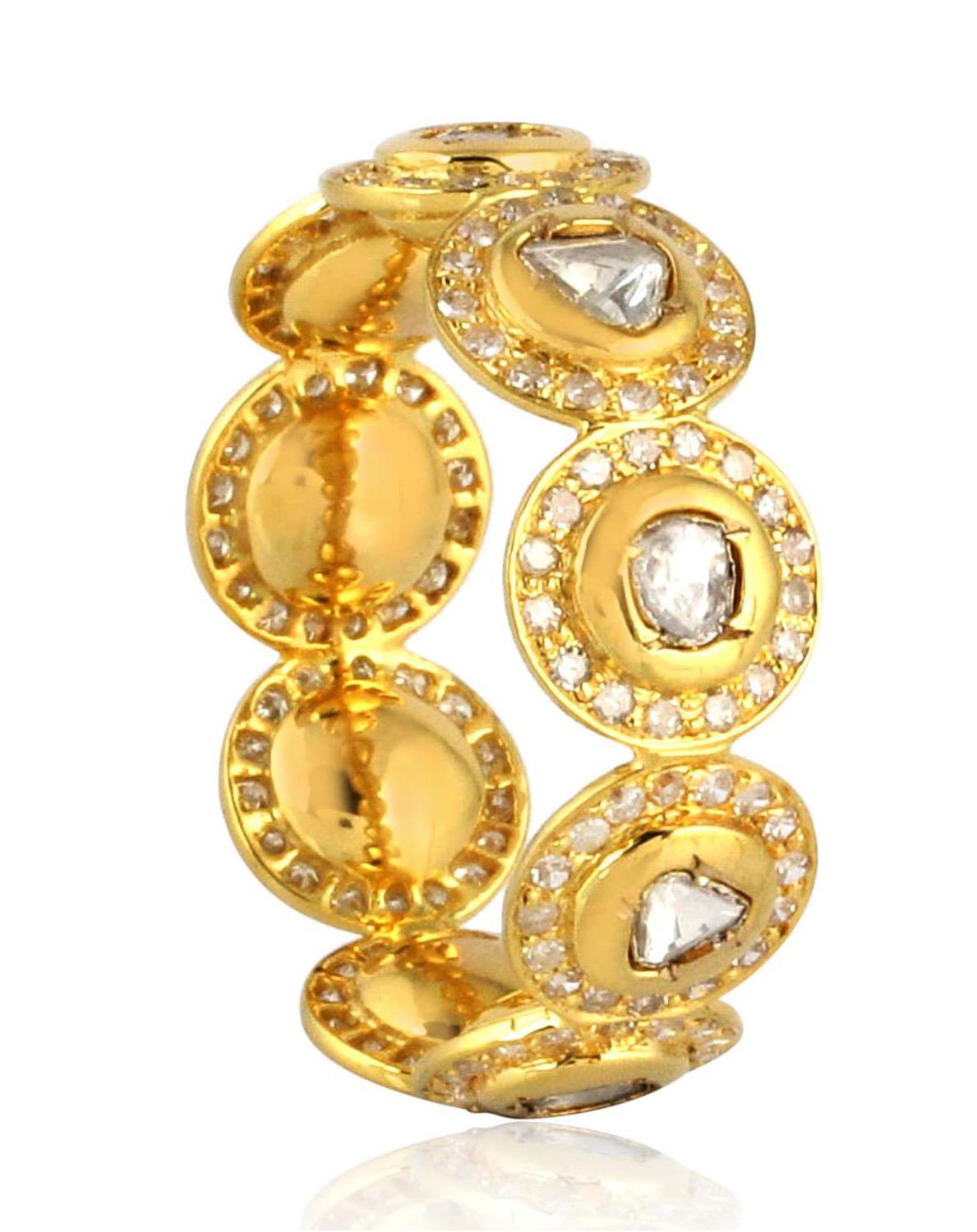 This ring has been meticulously crafted from 18-karat gold. Handcrafted in 1.75 carats diamonds. 

The ring is a size 7 and may be resized to larger or smaller upon request. 
FOLLOW  MEGHNA JEWELS storefront to view the latest collection & exclusive