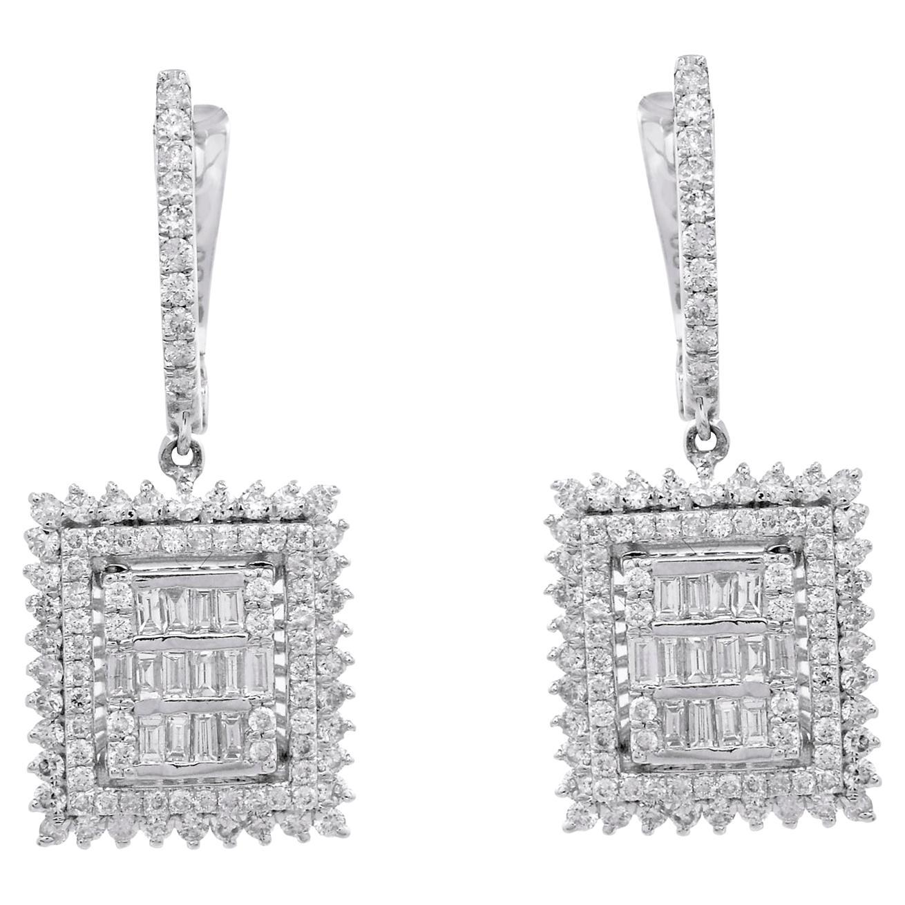 Boucles d'oreilles pendantes géométriques en or blanc 18 carats avec diamants de 1,75 carat