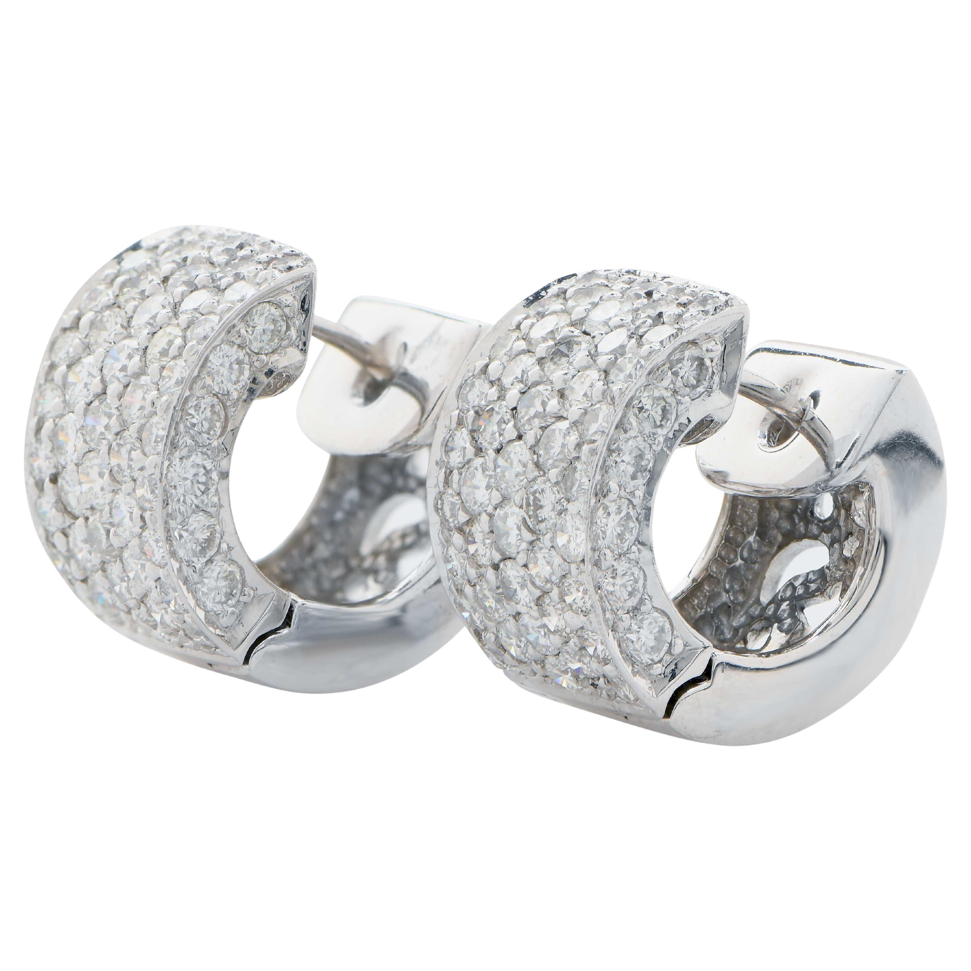 1.75 Carat Diamond Huggie Earrings in 18Karat White Gold For Sale
