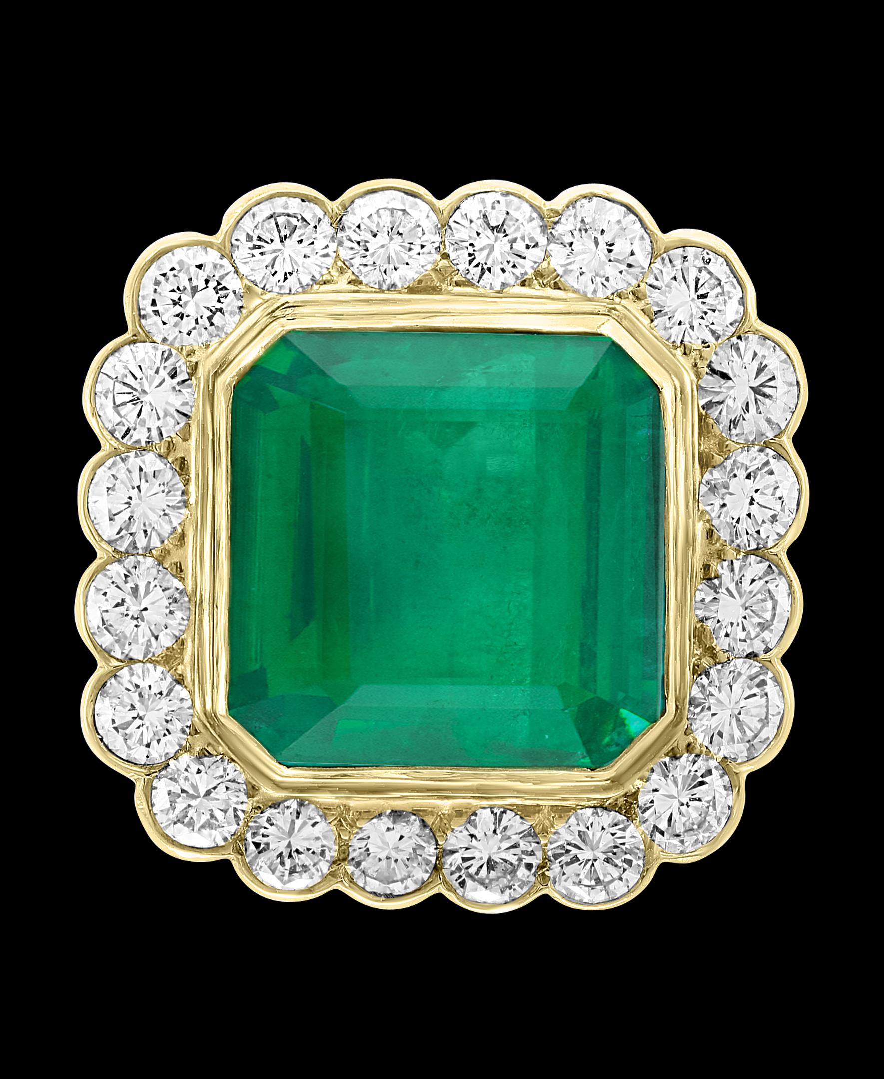 Women's AGL Certified Minor Traditional 17.5 Ct Emerald Cut Colombian Emerald + Dia Ring
