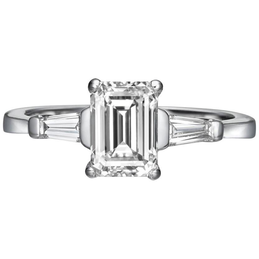 1.75 Carat Emerald Cut Diamond Engagement Ring on 18 Karat White Gold For Sale