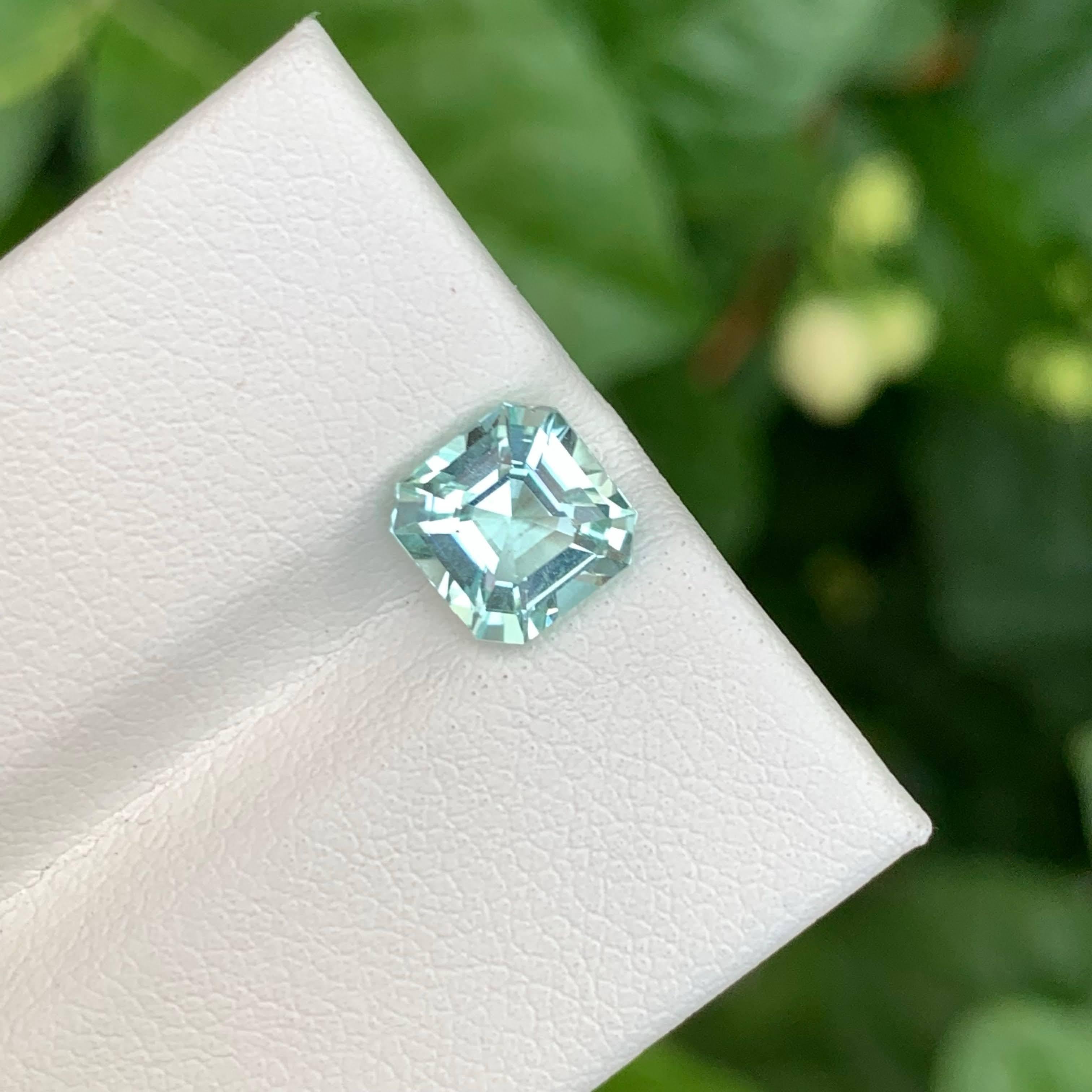 Moderno 1,75 carati di tormalina di mare sfusa con taglio Asscher, gemma naturale afgana in vendita
