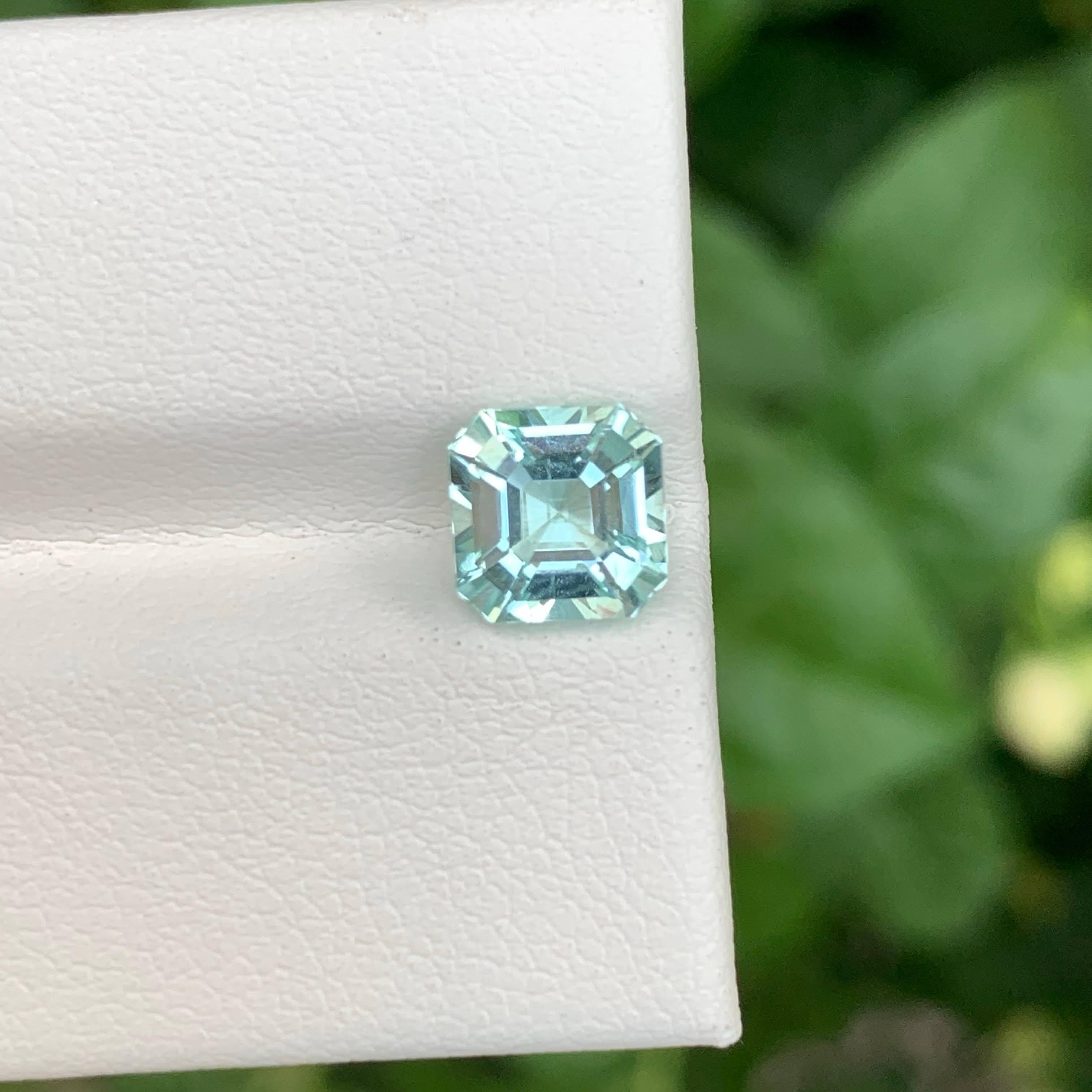 1,75 carati di tormalina di mare sfusa con taglio Asscher, gemma naturale afgana In condizioni Nuovo in vendita a Bangkok, TH
