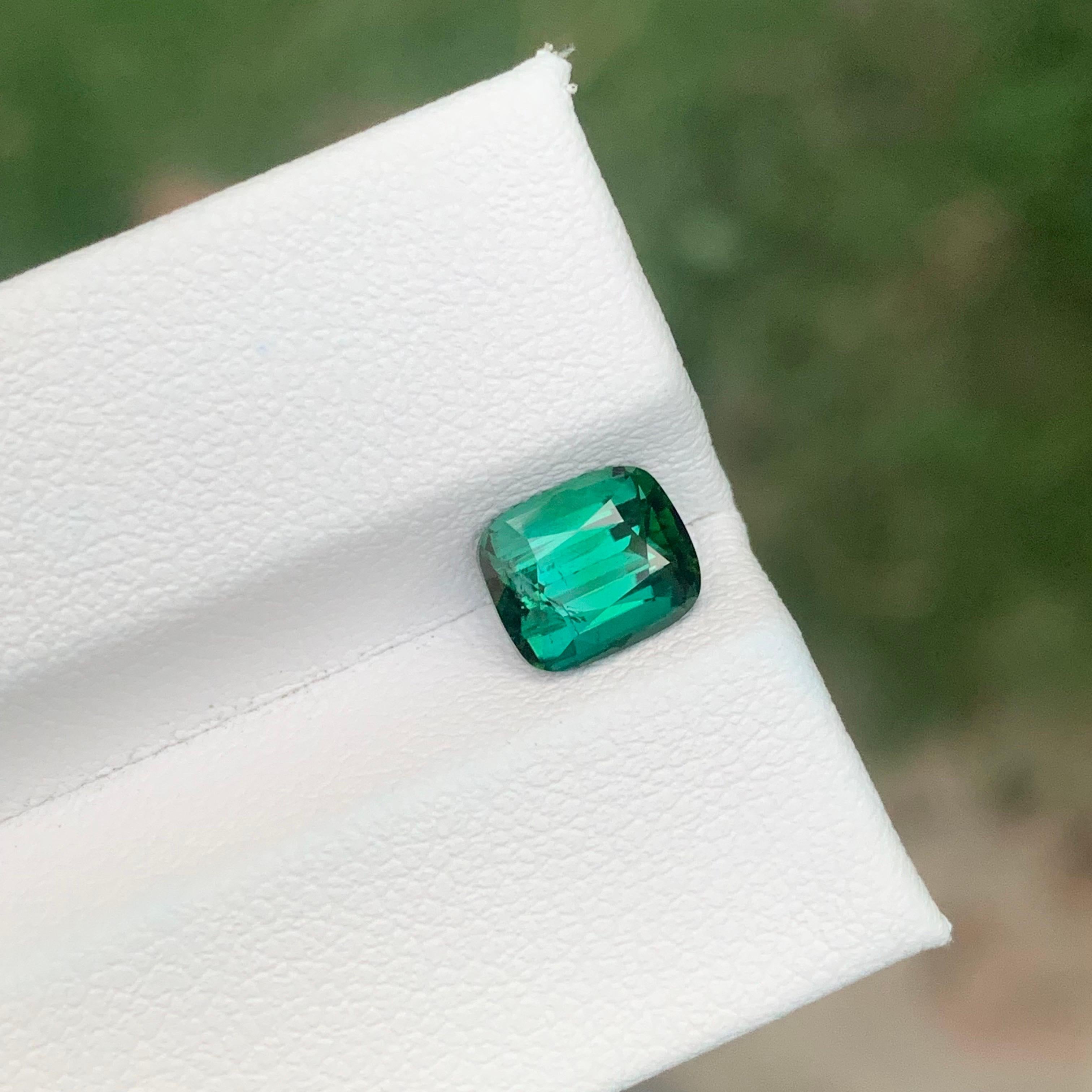 1.75 Karat Natürlicher Lose Blauer Grüner Turmalin Cushion Shape Edelstein im Zustand „Neu“ im Angebot in Peshawar, PK