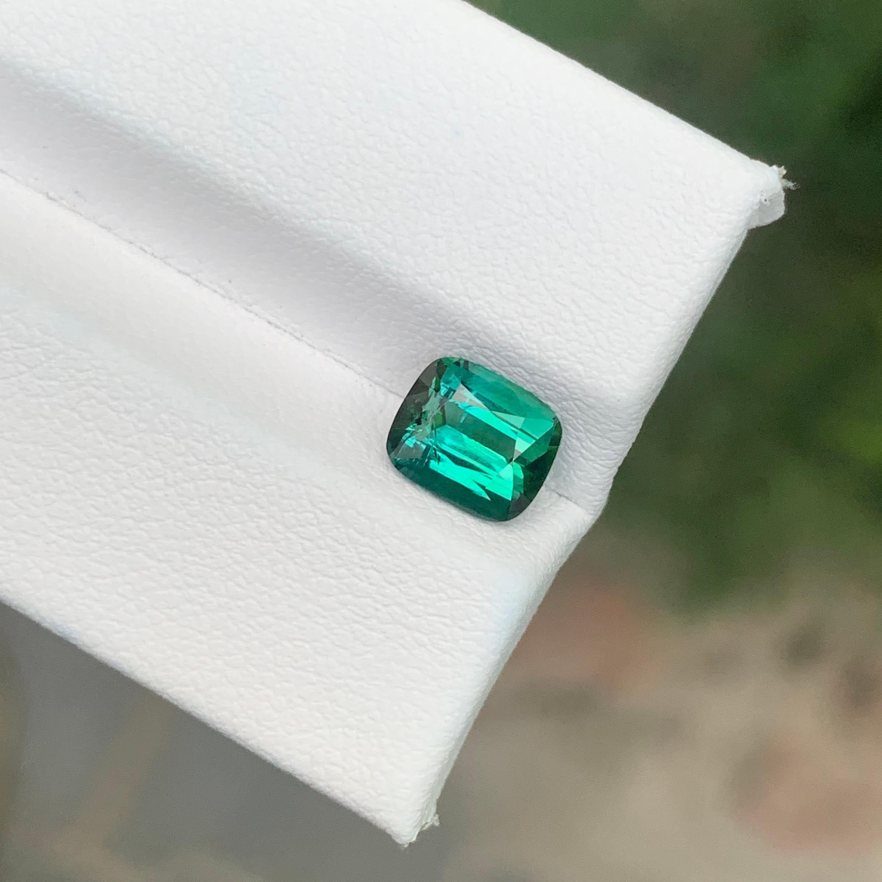 1.75 Karat Natürlicher Lose Blauer Grüner Turmalin Cushion Shape Edelstein für Damen oder Herren im Angebot