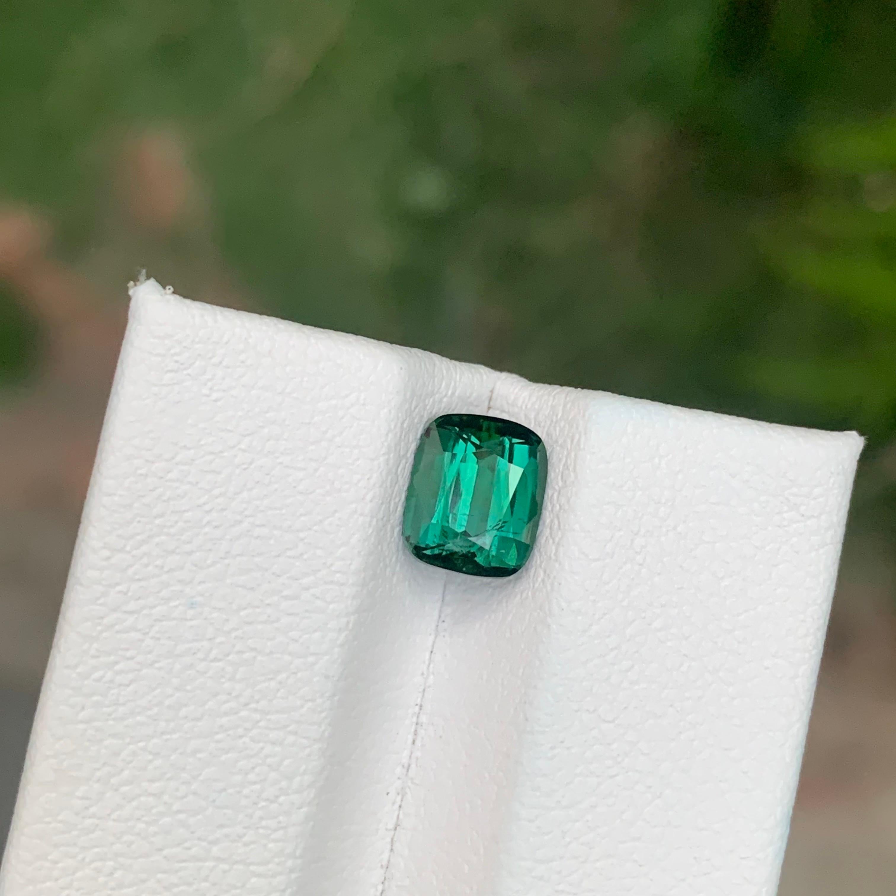 1.75 Karat Natürlicher Lose Blauer Grüner Turmalin Cushion Shape Edelstein im Angebot 1