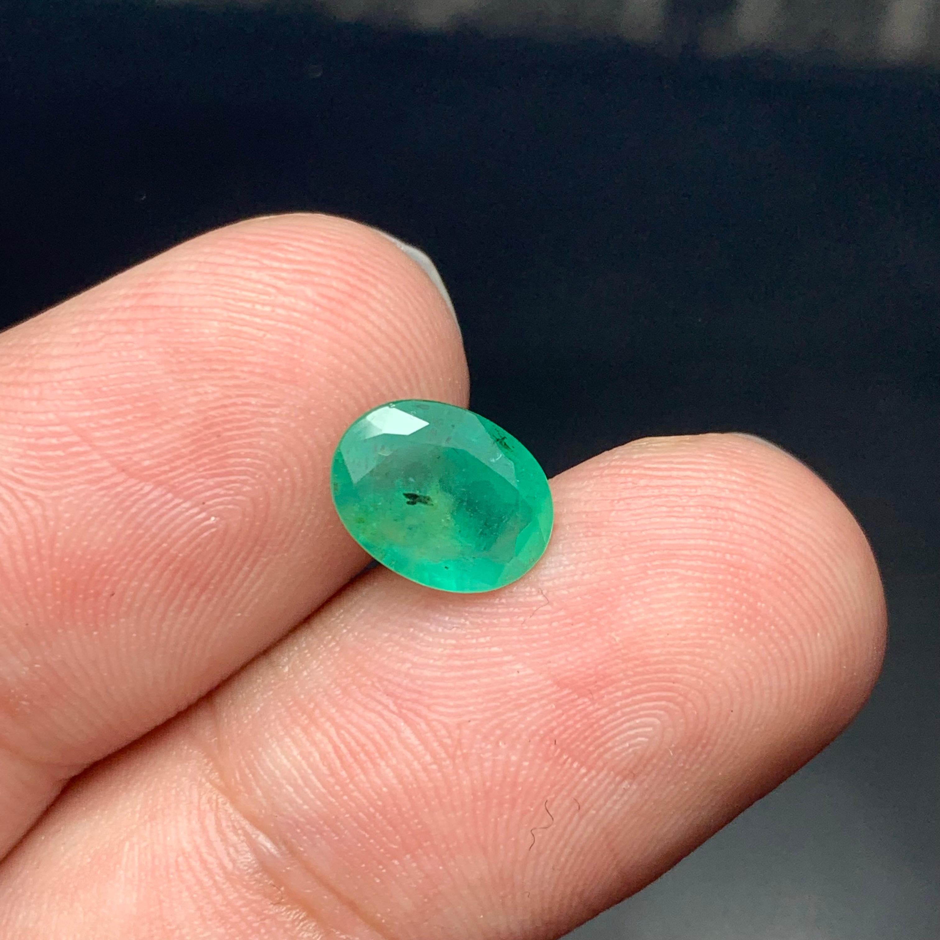 1,75 Karat natürlicher loser Smaragd aus sambischer Mine im Angebot 1