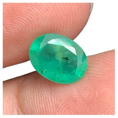 1.75 Carat Natural Loose Emerald From Zambian Mine