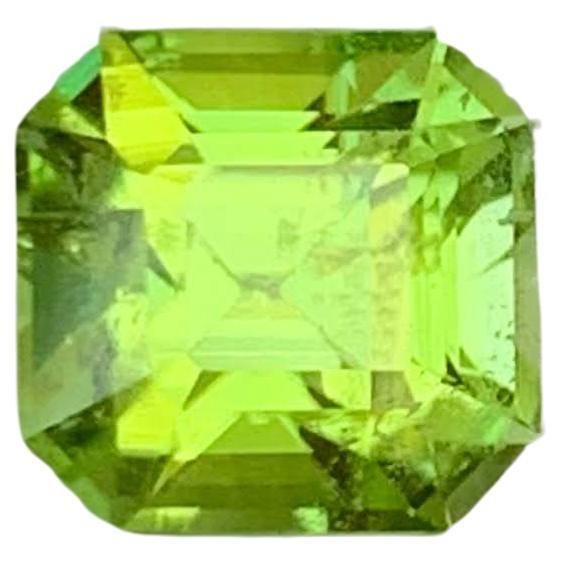 1.75 Carat Natural Loose Green Peridot Stone Asscher Cut Pakistani Gemstone (pierre pakistanaise taillée à l
emporte-pièce)