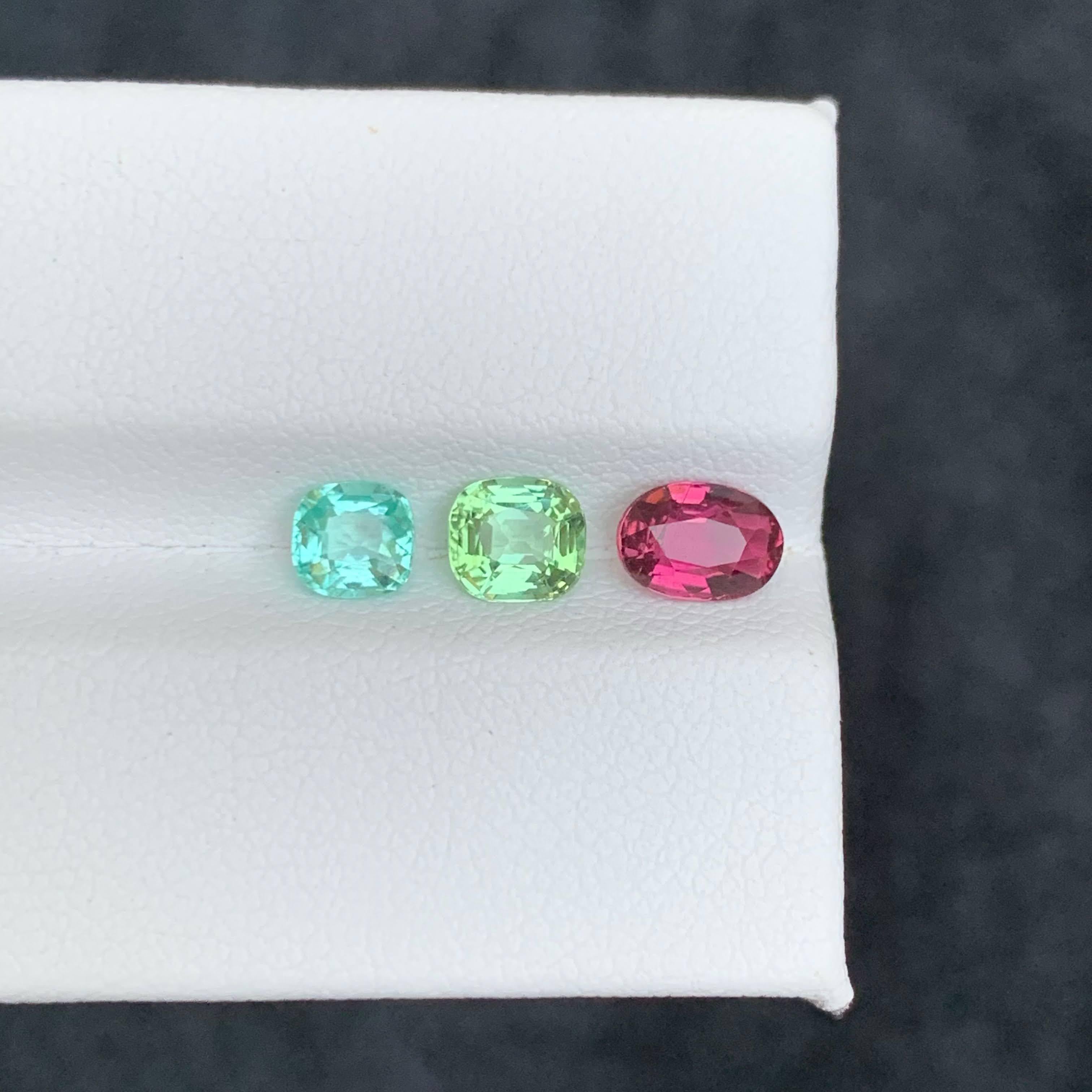 1,75 Karat Natürliche Lose Mix Farbe 3 Stück Turmalin Los Afghan Edelsteine (Gemischter Schliff) im Angebot