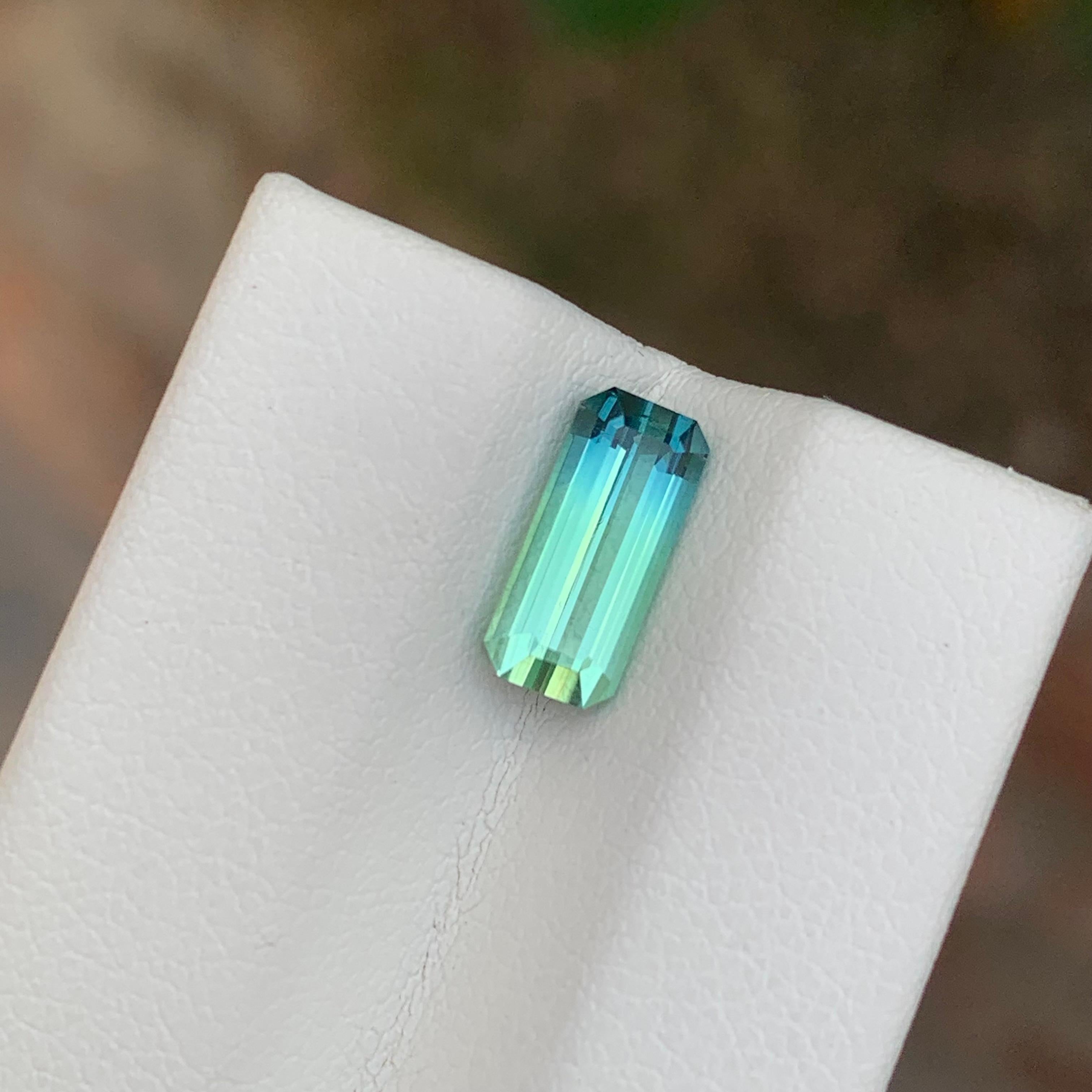 1.75 Karat natürlicher loser Parti Turmalin Smaragd Form Edelstein im Angebot 4