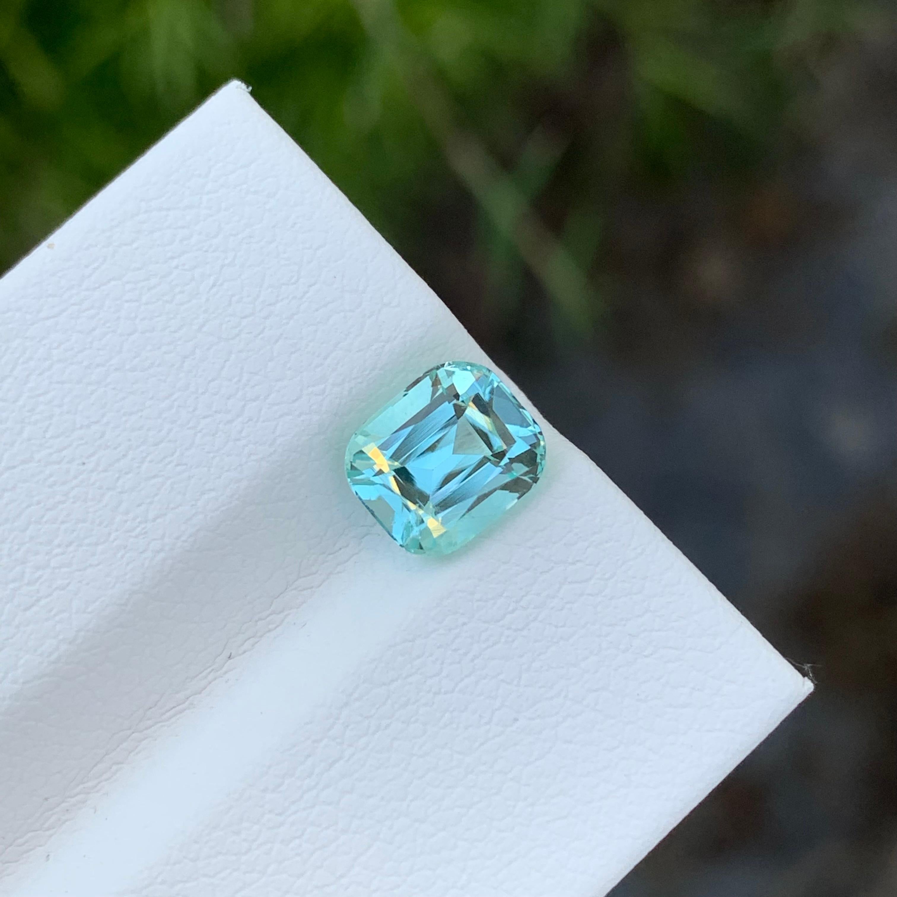 1,75 quilates de turmalina de mar natural suelta en forma de cojín para anillo Artes y manualidades en venta