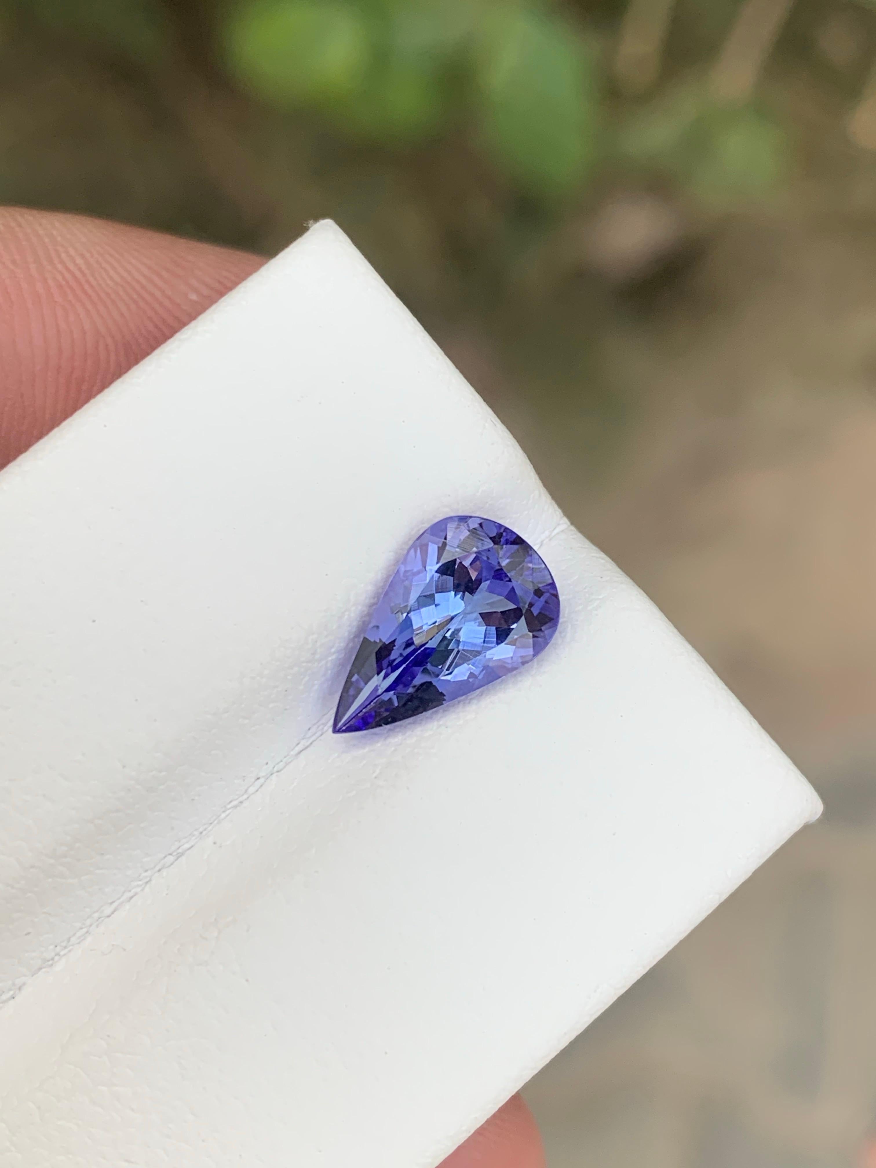 1.75 carati di tanzanite naturale sfusa a forma di pera dalla Tanzania in vendita 2
