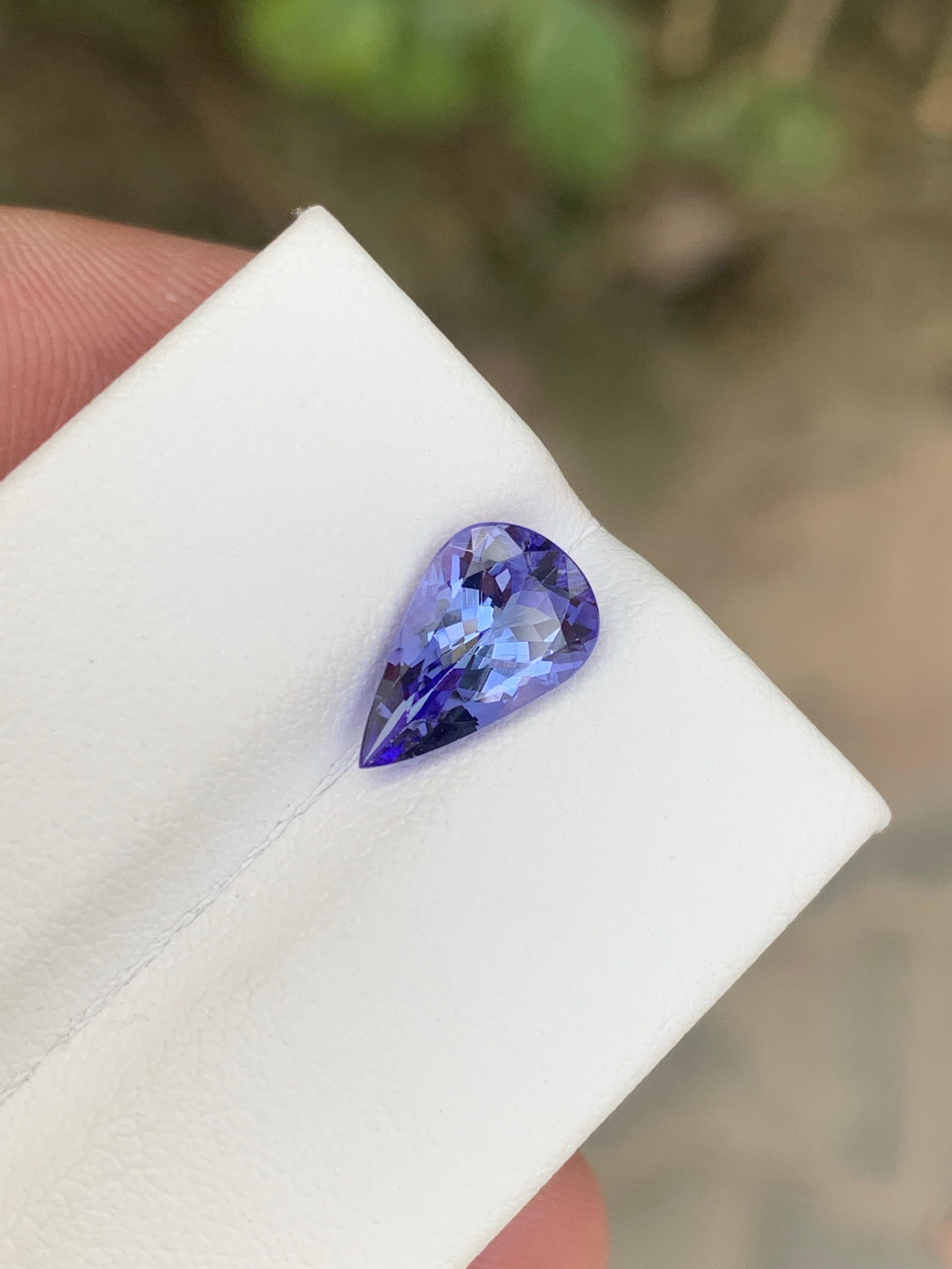 1.75 carati di tanzanite naturale sfusa a forma di pera dalla Tanzania in vendita 3