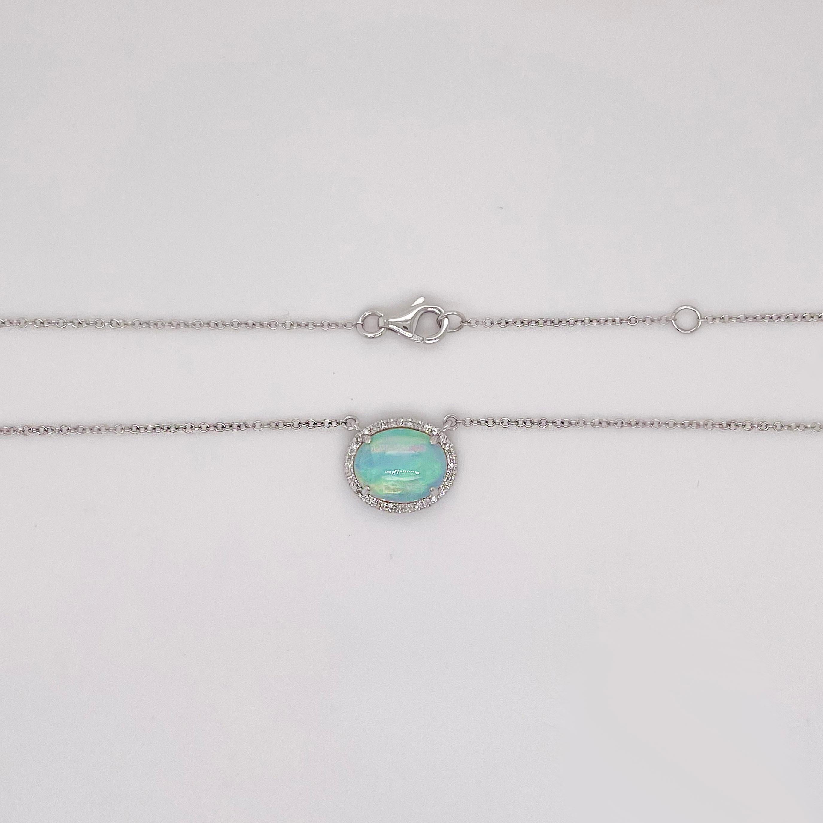 Contemporaneo Collana con ciondolo a raggiera con opale e diamante da 1,75 carati in oro bianco 14 carati Opale autentico in vendita