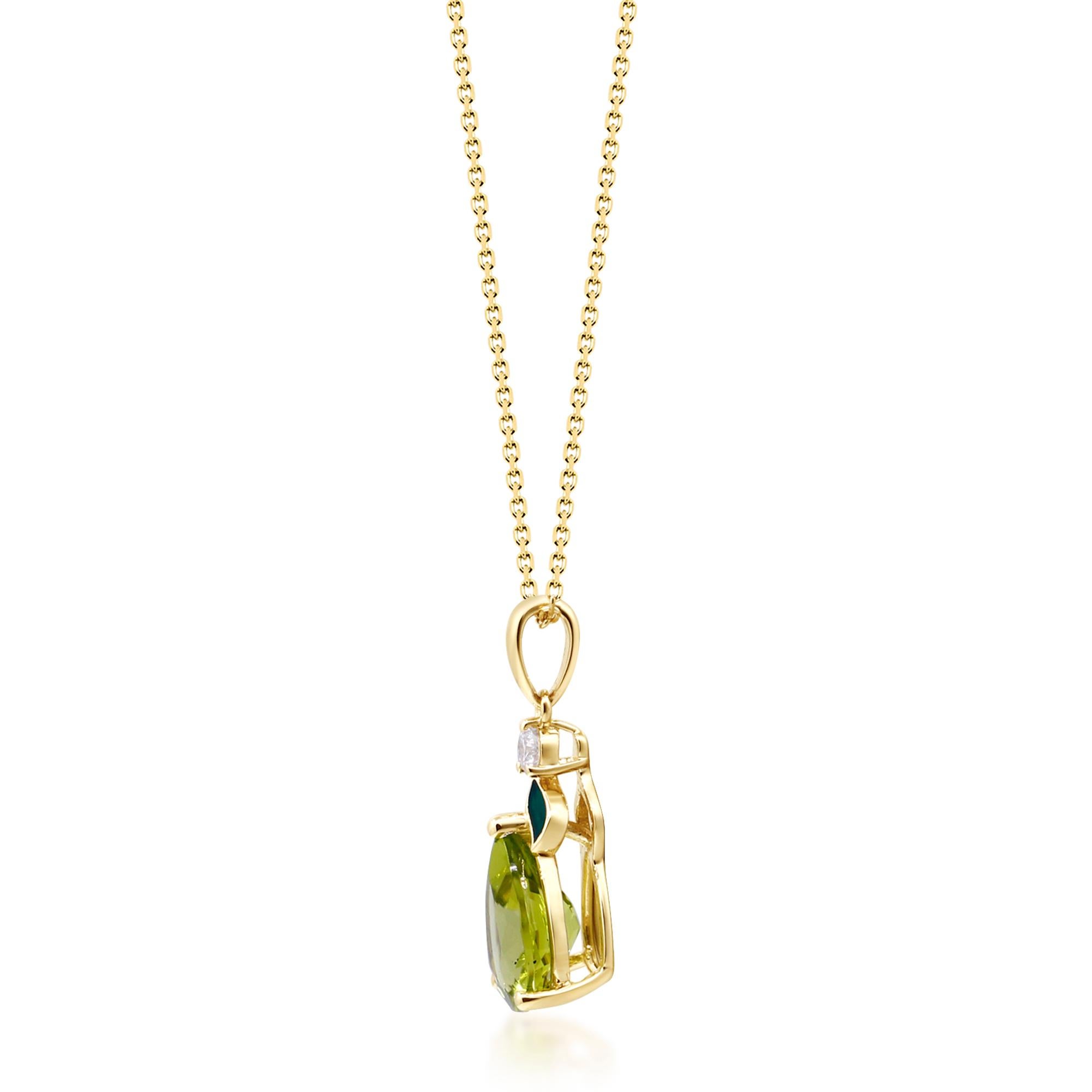 Art Deco 1.75 Carat Pear-Cut Peridot with Diamond Accents 10K Yellow Gold Pendant For Sale