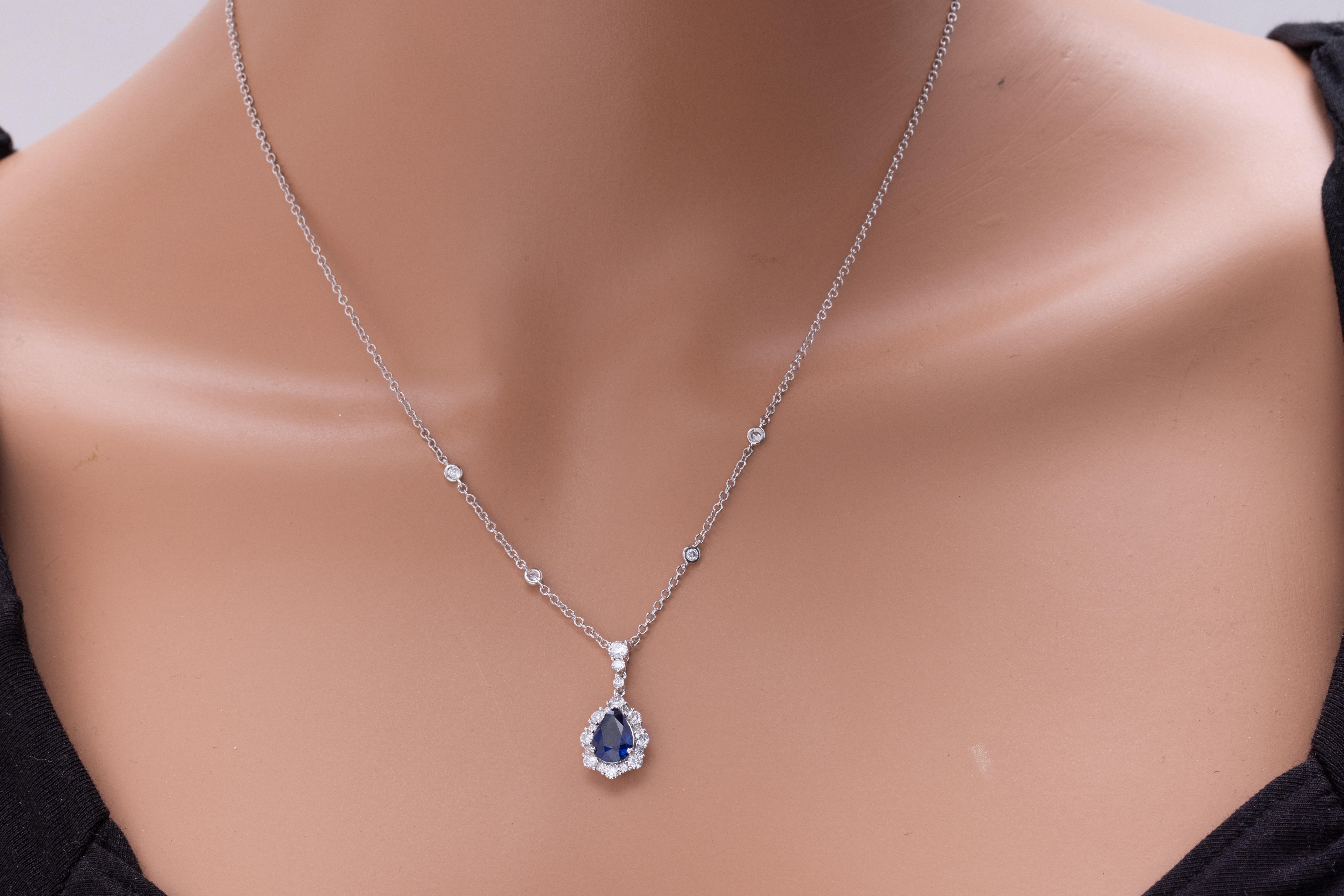 1.75 Carat Pear Shape Sapphire Pendant with 0.77 Ct Diamond in 18W Gold ref1255 Neuf - En vente à New York, NY