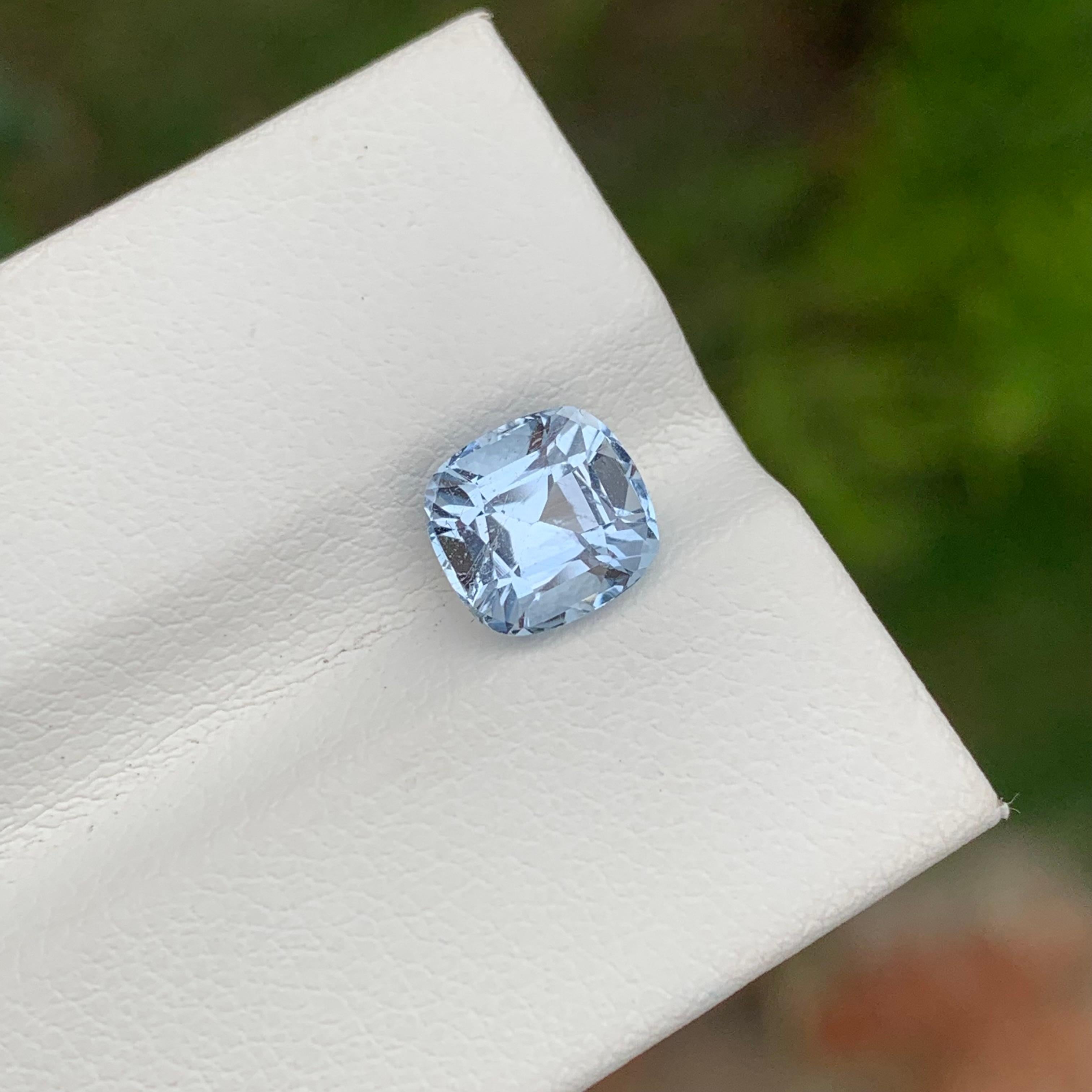 1,75 Karat Hübscher loser Goshenit Kissenform Edelstein aus der Erde Mine im Zustand „Neu“ im Angebot in Peshawar, PK