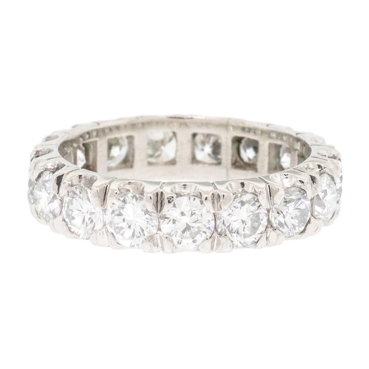Platinum 1.75ctw Round Cut Diamond Eternity Wedding Band

When it comes to symbolizing eternal love, nothing quite captures the essence like a diamond eternity wedding band. The Platinum 1.75ctw Round Cut Diamond Eternity Wedding Band is a