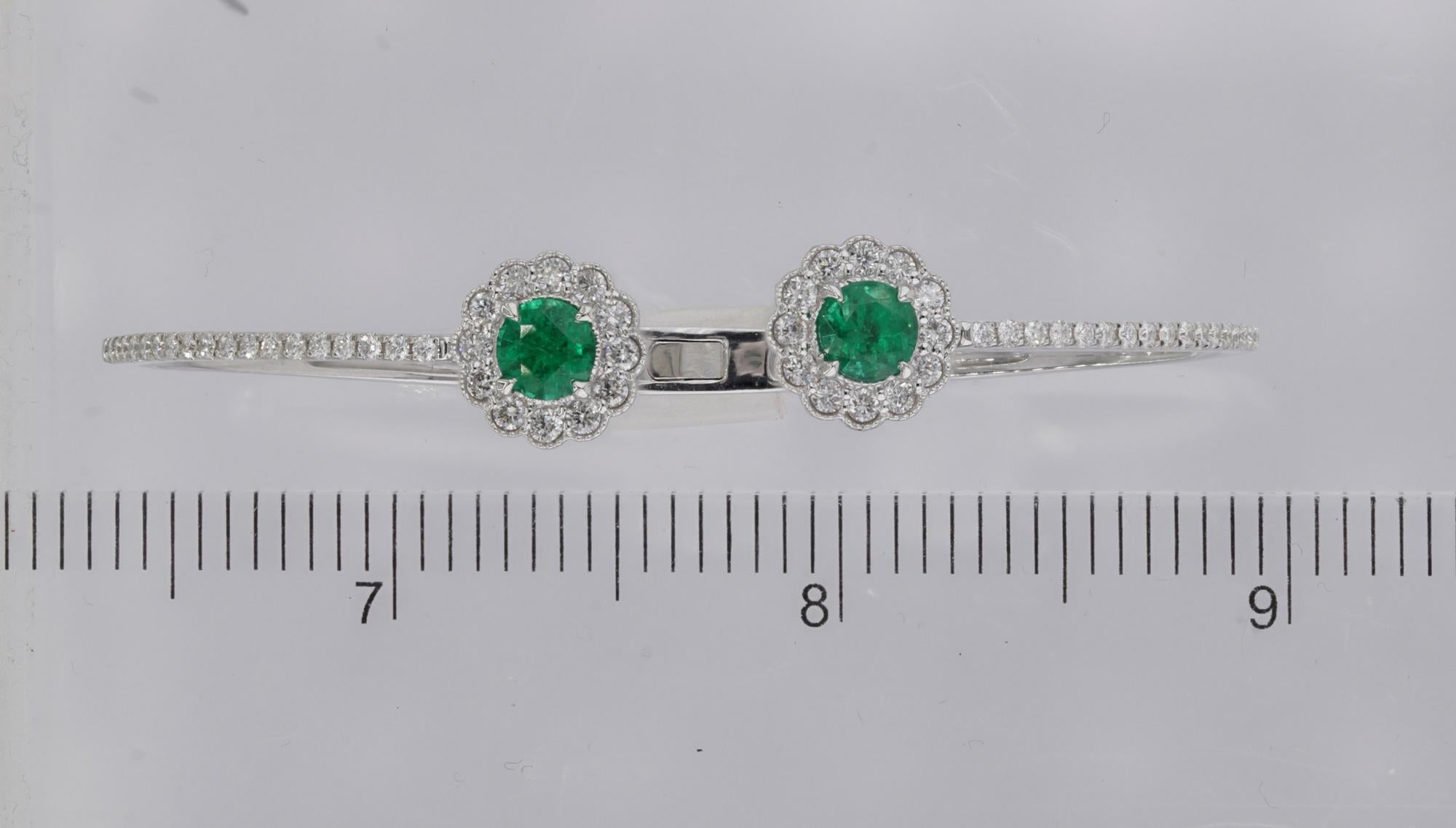 1.75 Carat Round Cut Emerald and Natural Diamond Flower Bangle in 14W ref188 For Sale 2