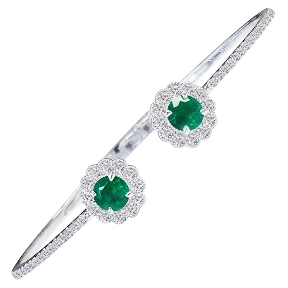 1.75 Carat Round Cut Emerald and Natural Diamond Flower Bangle in 14W ref188 For Sale