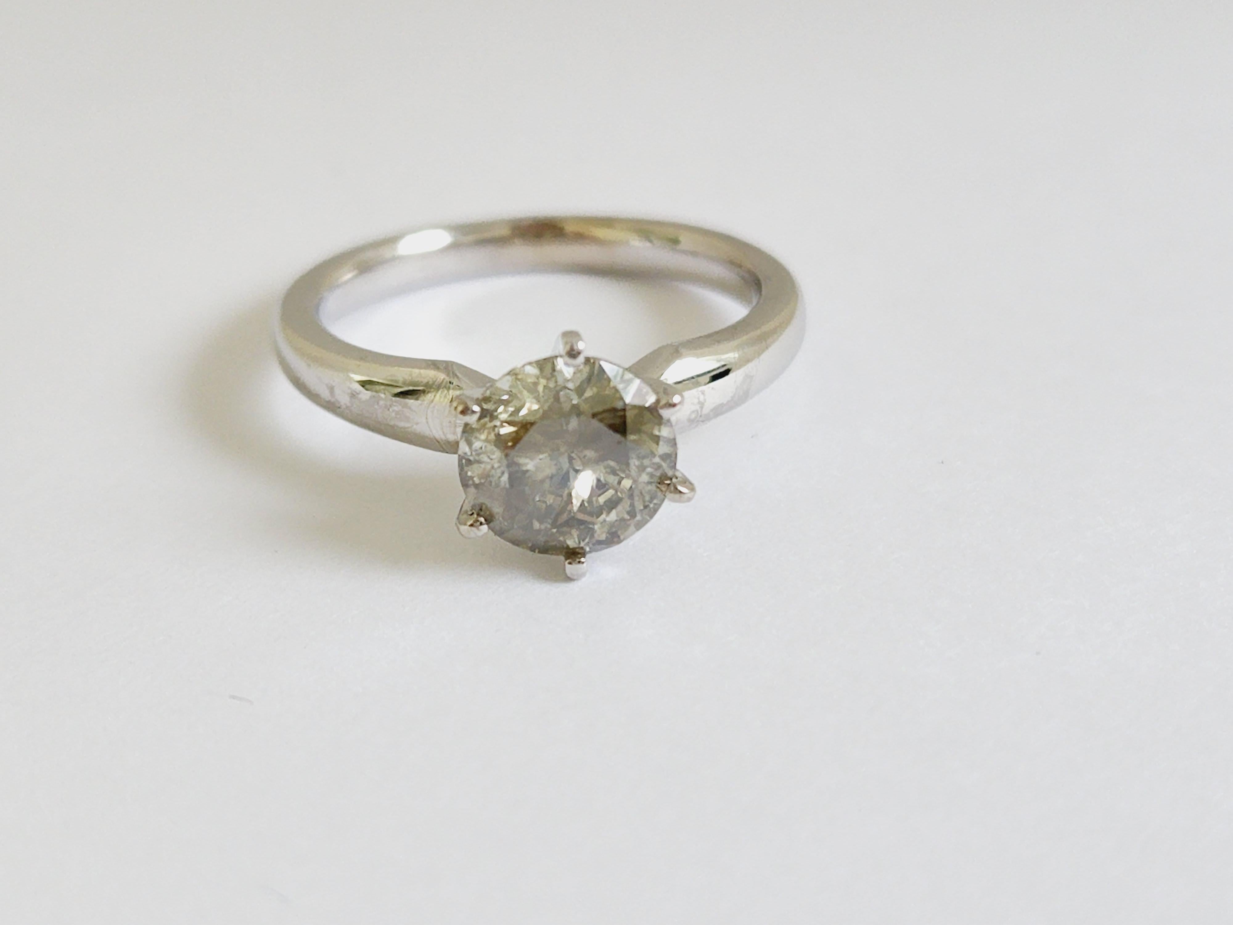 1.75 Carat Round Cut Fancy Color Diamond White Gold Ring 14k In New Condition For Sale In Great Neck, NY