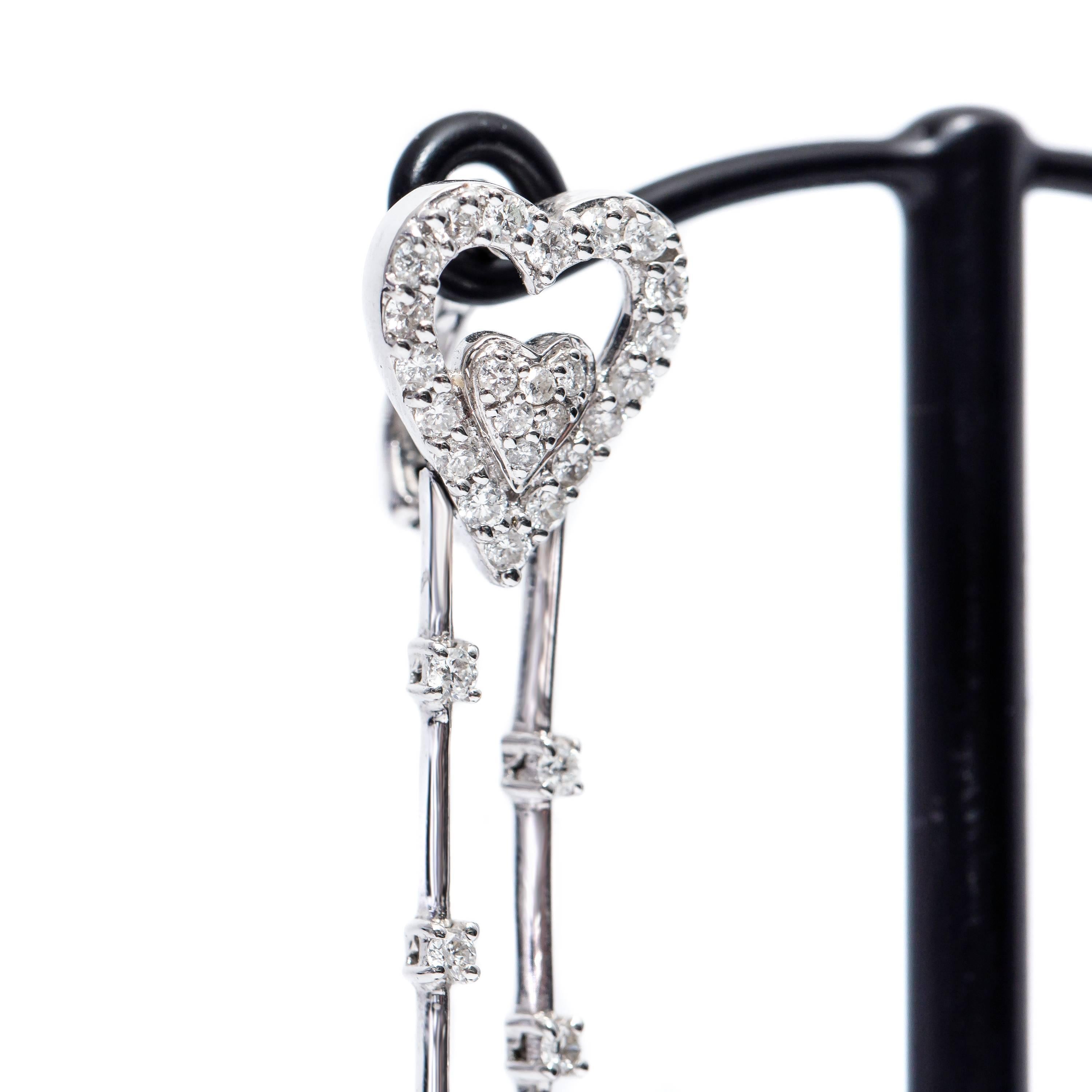 1.75 Carat Round Diamond 18KT White Gold Love Dangle Heart Drop Tresor Earrings  In New Condition In London, GB