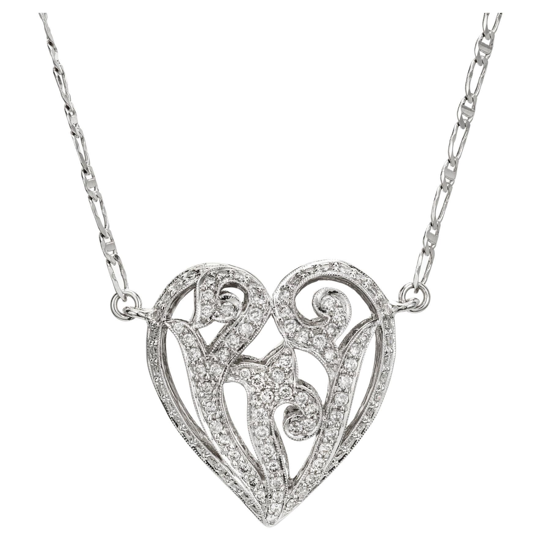 Collier à pendentif cœur soufflé en or blanc avec diamants ronds de 1,75 carat 
