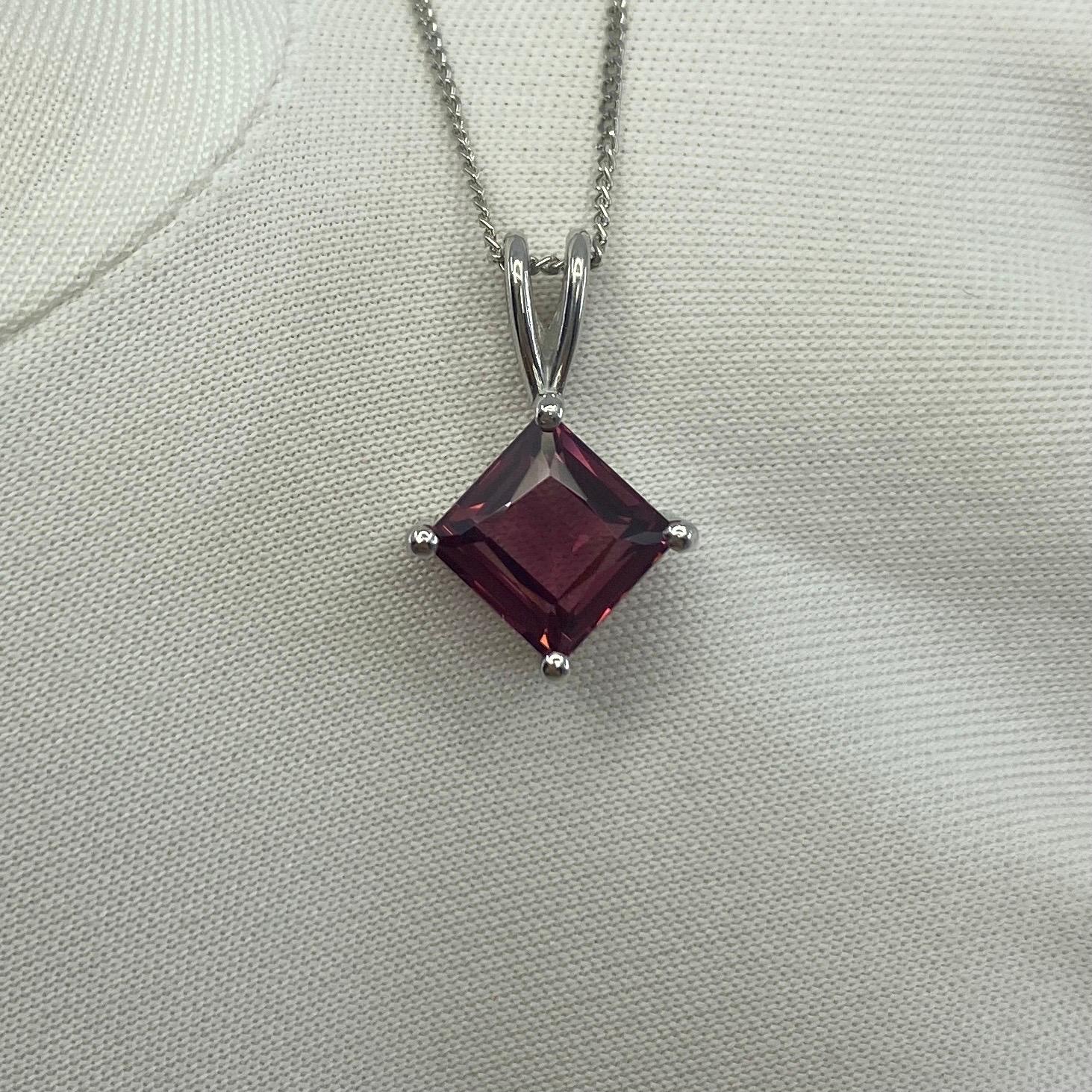 1.75 Carat Vivid Pink Purple Rhodolite Garnet 950 Platinum Pendant Necklace For Sale 1