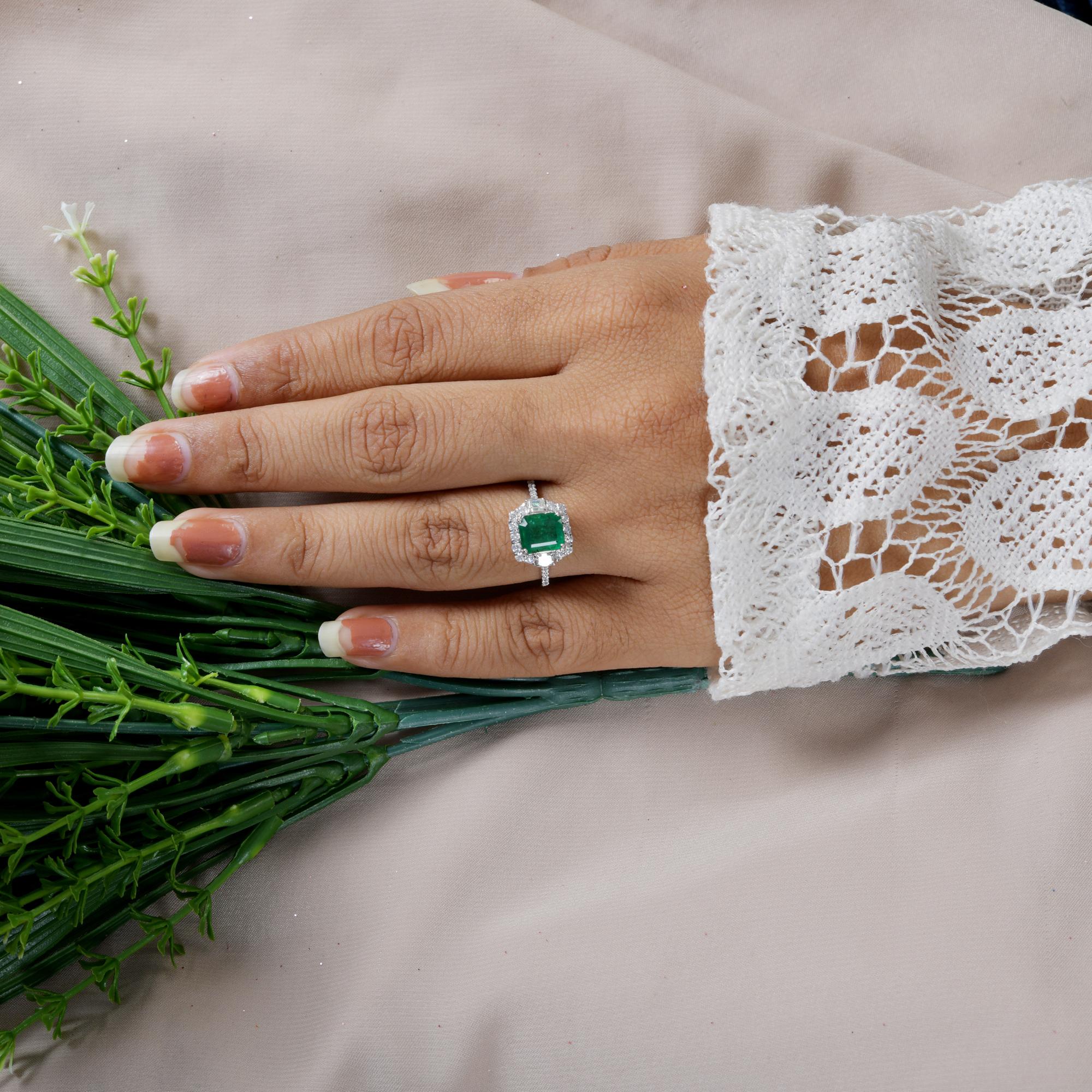 Women's 1.75 Carat Zambian Emerald Ring 0.70 Carat Diamond 14 Karat White Gold Jewelry For Sale