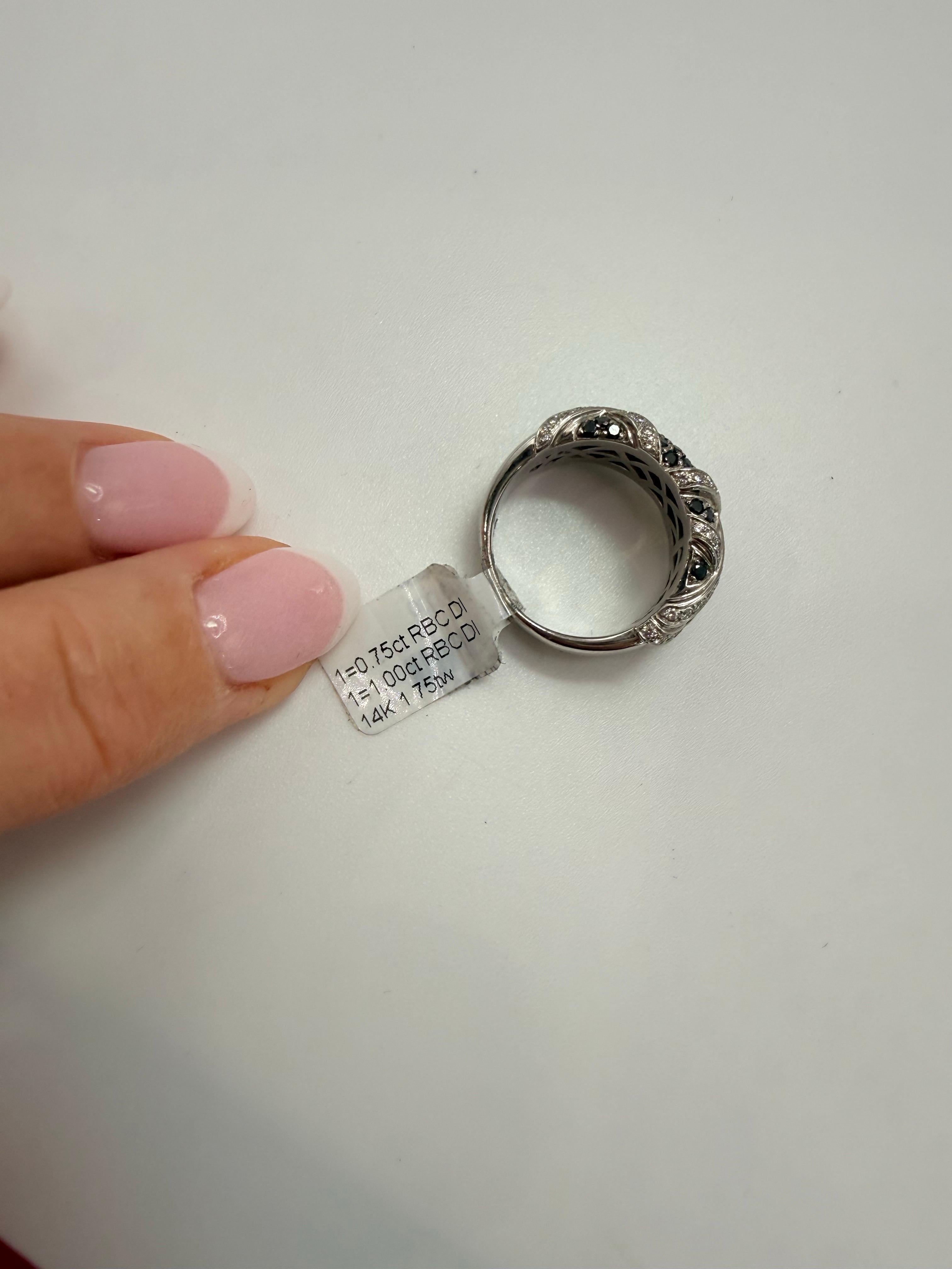 Anello con diamante bianco e nero da 1,75 carati in oro 18KT in vendita 2