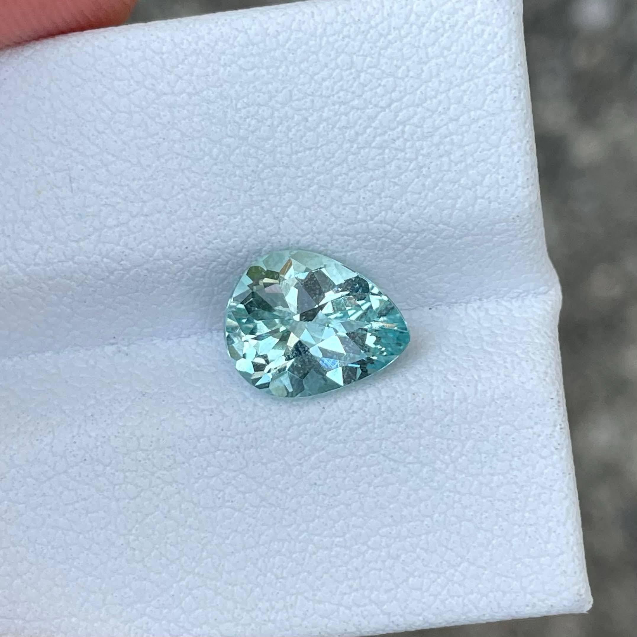 Women's or Men's 1.75 carats Blue Aquamarine Stone Pear Cut Natural African Gemstone For Sale
