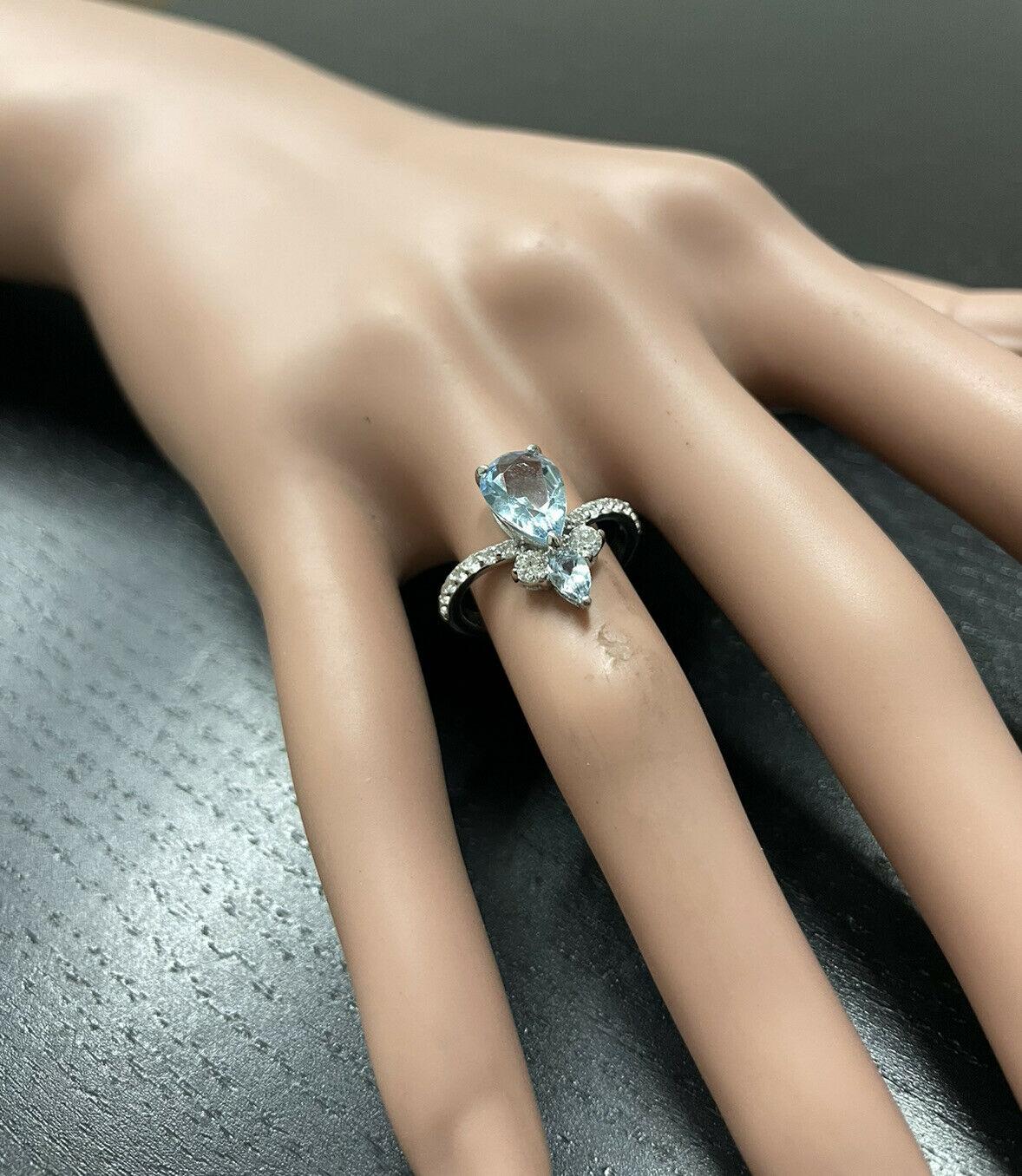 1.75 Carats Natural Aquamarine and Diamond 14K Solid White Gold Ring For Sale 2