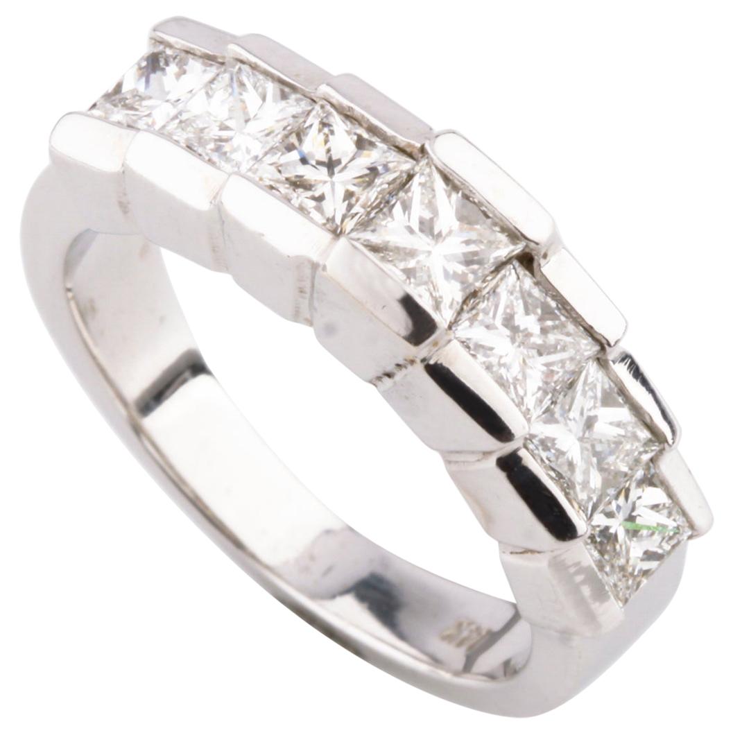 1.75 Carat Princess Cut Diamond Ring Band 14 Karat White Gold For Sale