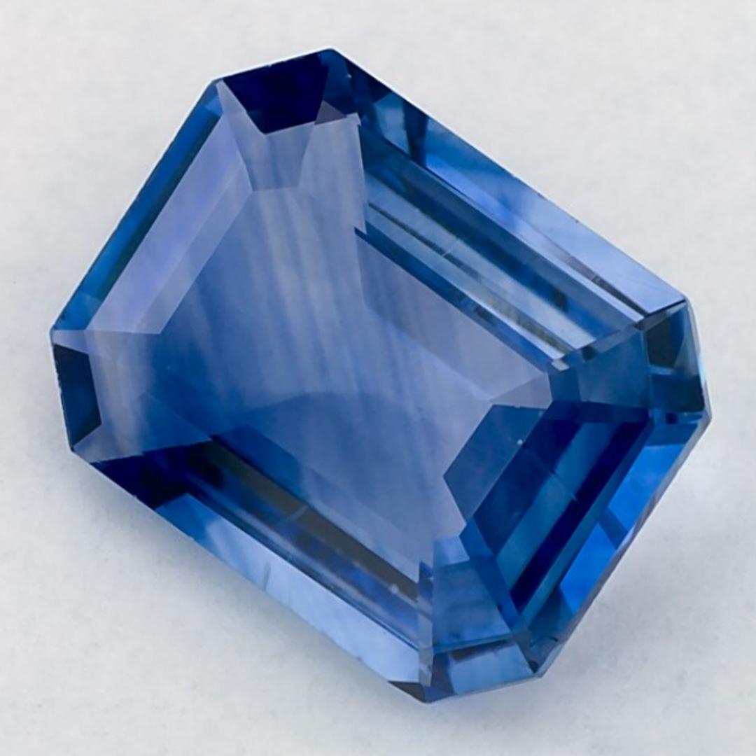 Taglio smeraldo 1.75 carati di zaffiro blu ottagonale sfuso in vendita