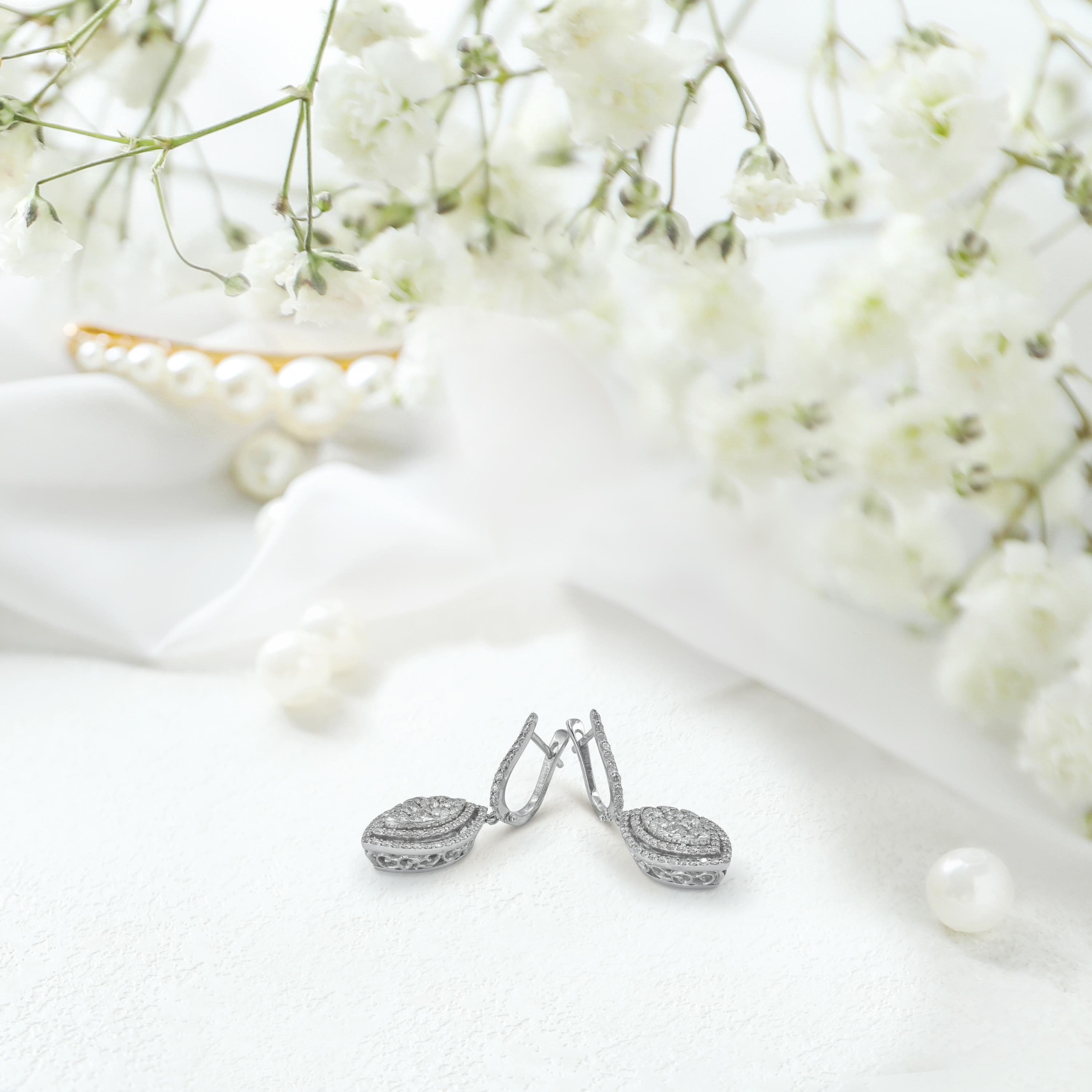 Orecchini a goccia con diamante marquise da 1,75 carati in oro 14k In condizioni Nuovo in vendita a Bangkok, TH