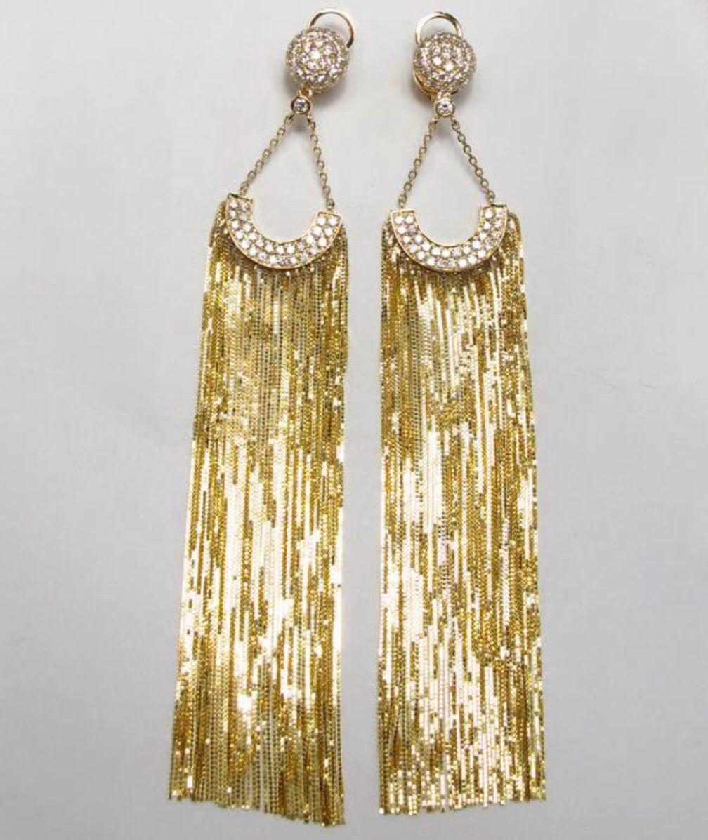 1.75 CT Diamonds in 18K Yellow Gold Waterfalls Drop Earrings For Sale 2