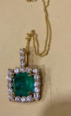 17.5 Ct Sugar Loaf Cabochon Colombian Emerald & 5.7 Ct Diamond Necklace 14KYG