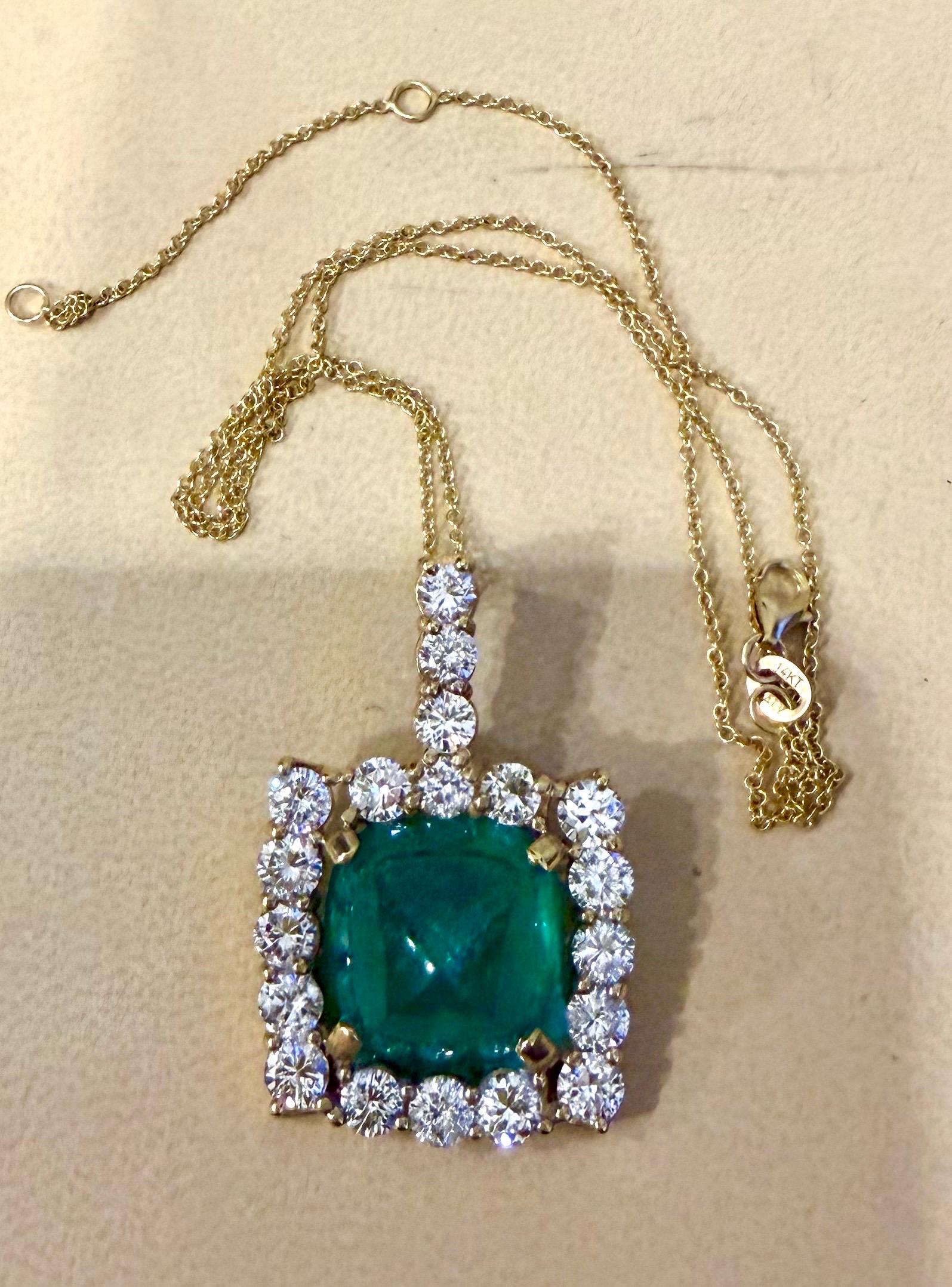 17,5 Karat Zuckerhut Cabochon kolumbianischer Smaragd & 5,7 Karat Diamant Halskette 14KYG im Angebot 2