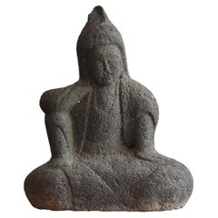 1750-1850  Japanese old stone Buddha / simple bodhisattva / garden figurine