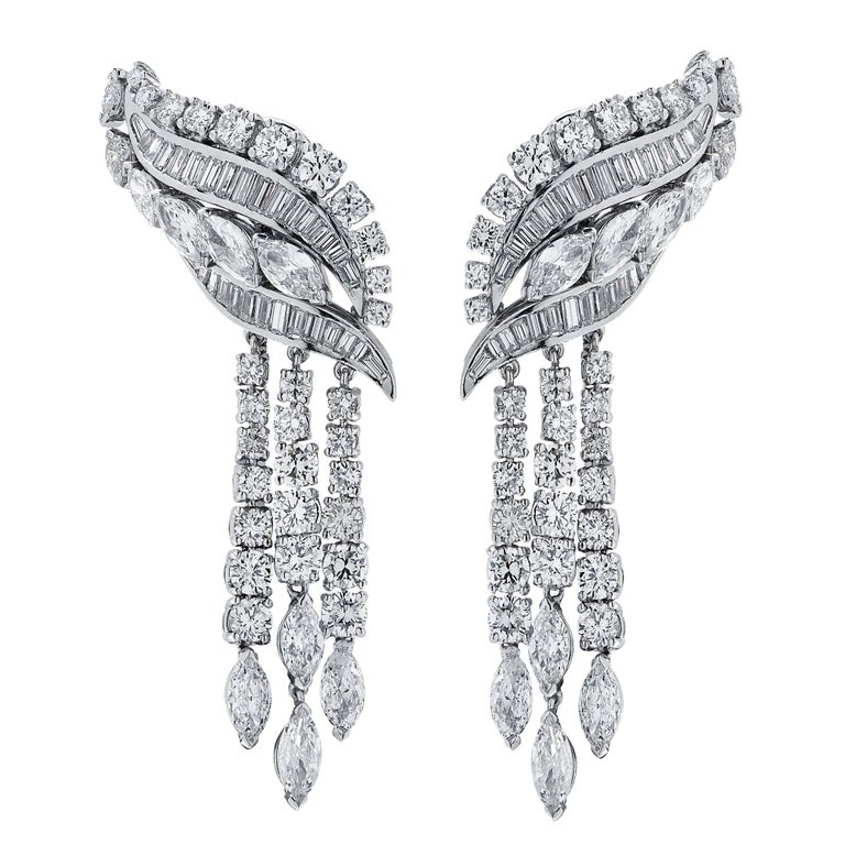 17.50 Carat Diamond Dangle Earrings For Sale at 1stDibs