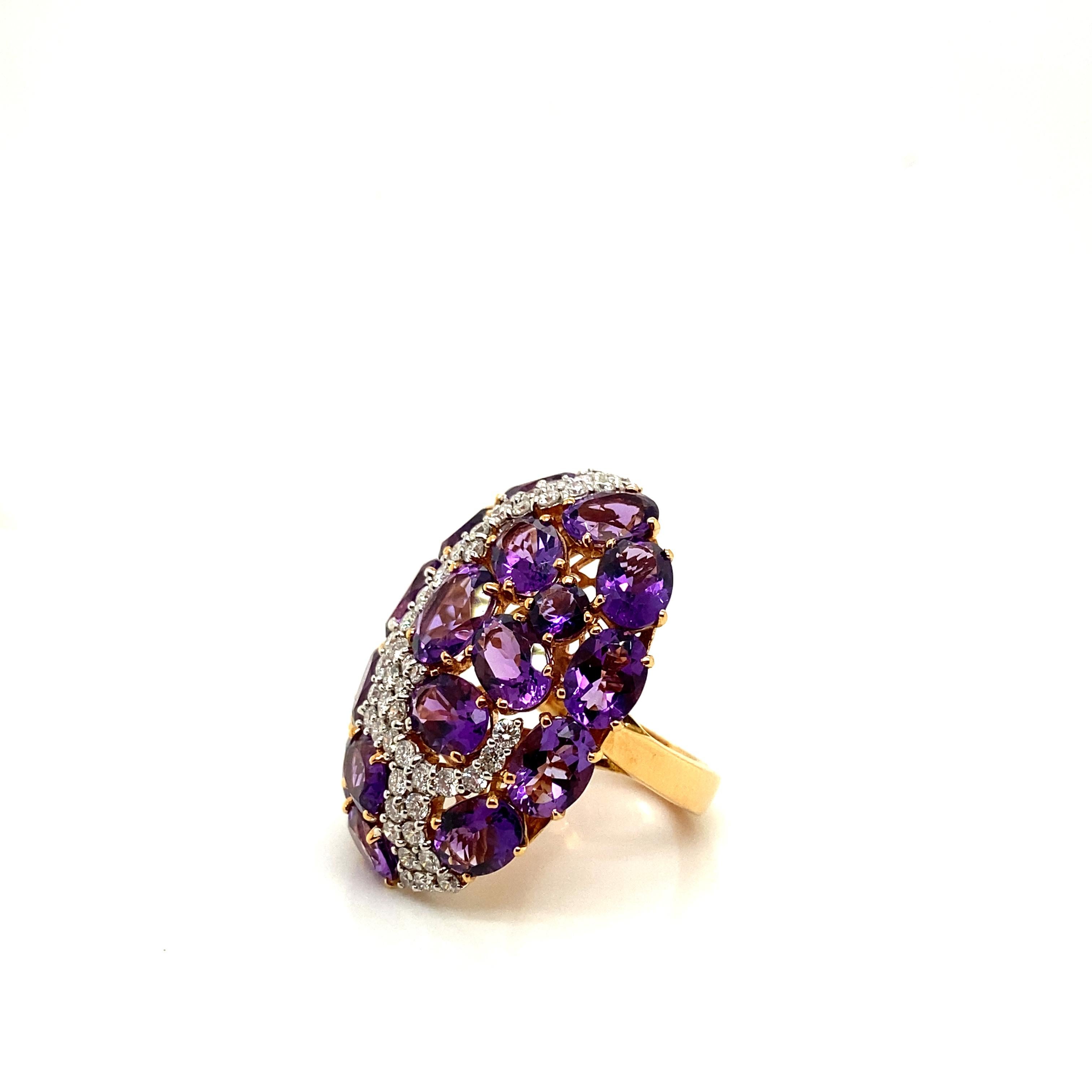 Women's 17.50 Carat Natural Oval-Cut Amethysts & White Diamond Pink Gold Engagement Ring For Sale