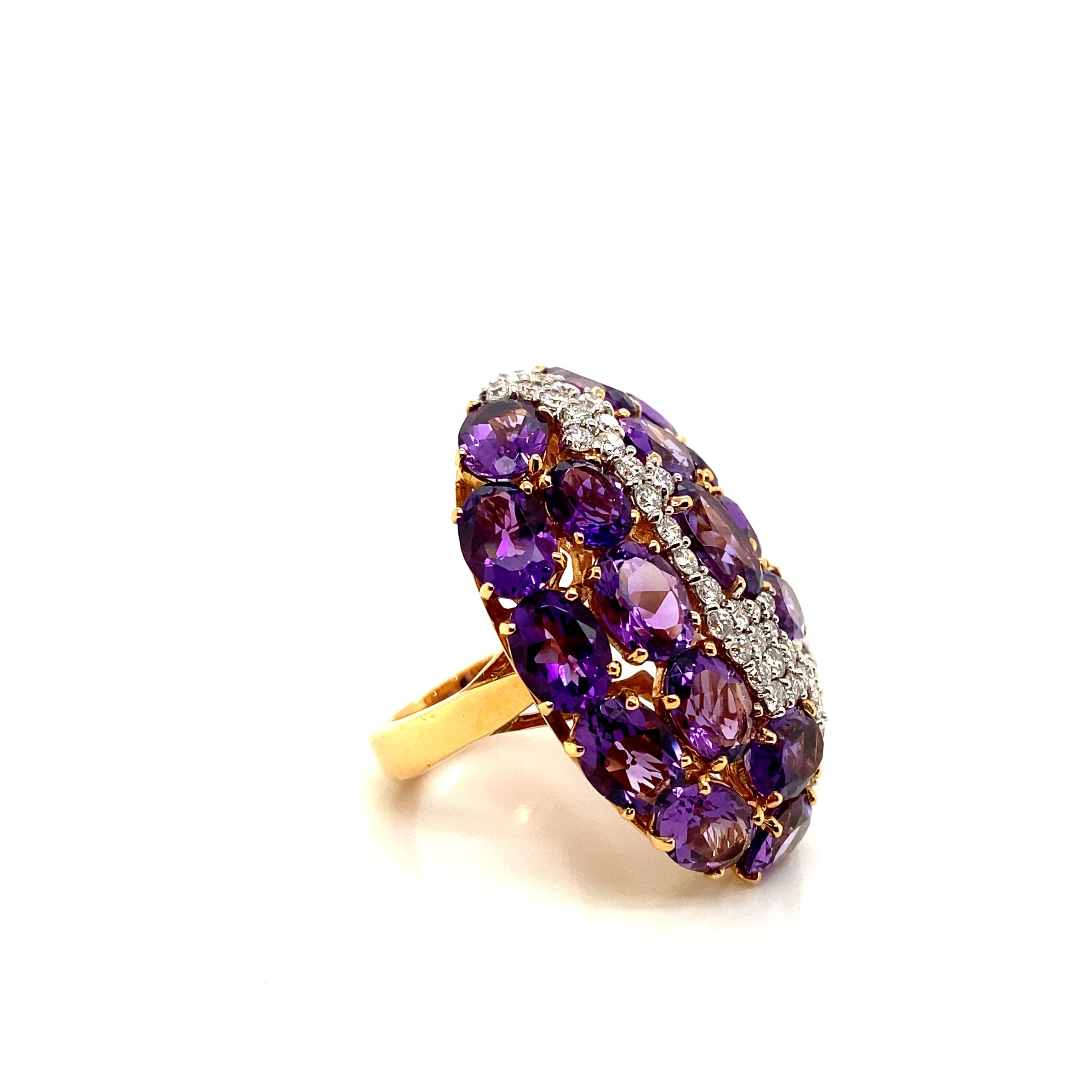 Bague de fiançailles en or rose, améthystes naturelles de taille ovale de 17,50 carats et diamants blancs en vente 3