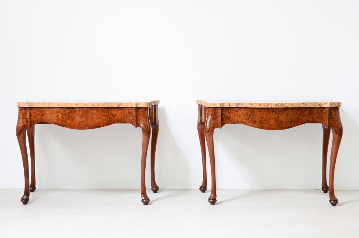 1750 Pair of important consoles in walnut burl and roman marble For Sale 1