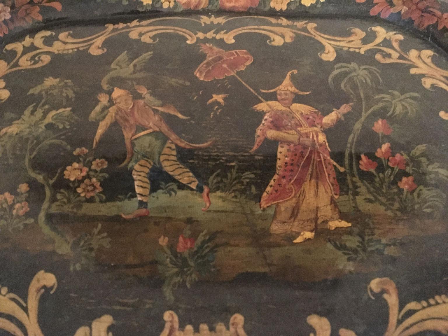 1750 Venezia Italien Grün lackiertes Holztablett mit chinesischen Figuren (Italienisch) im Angebot