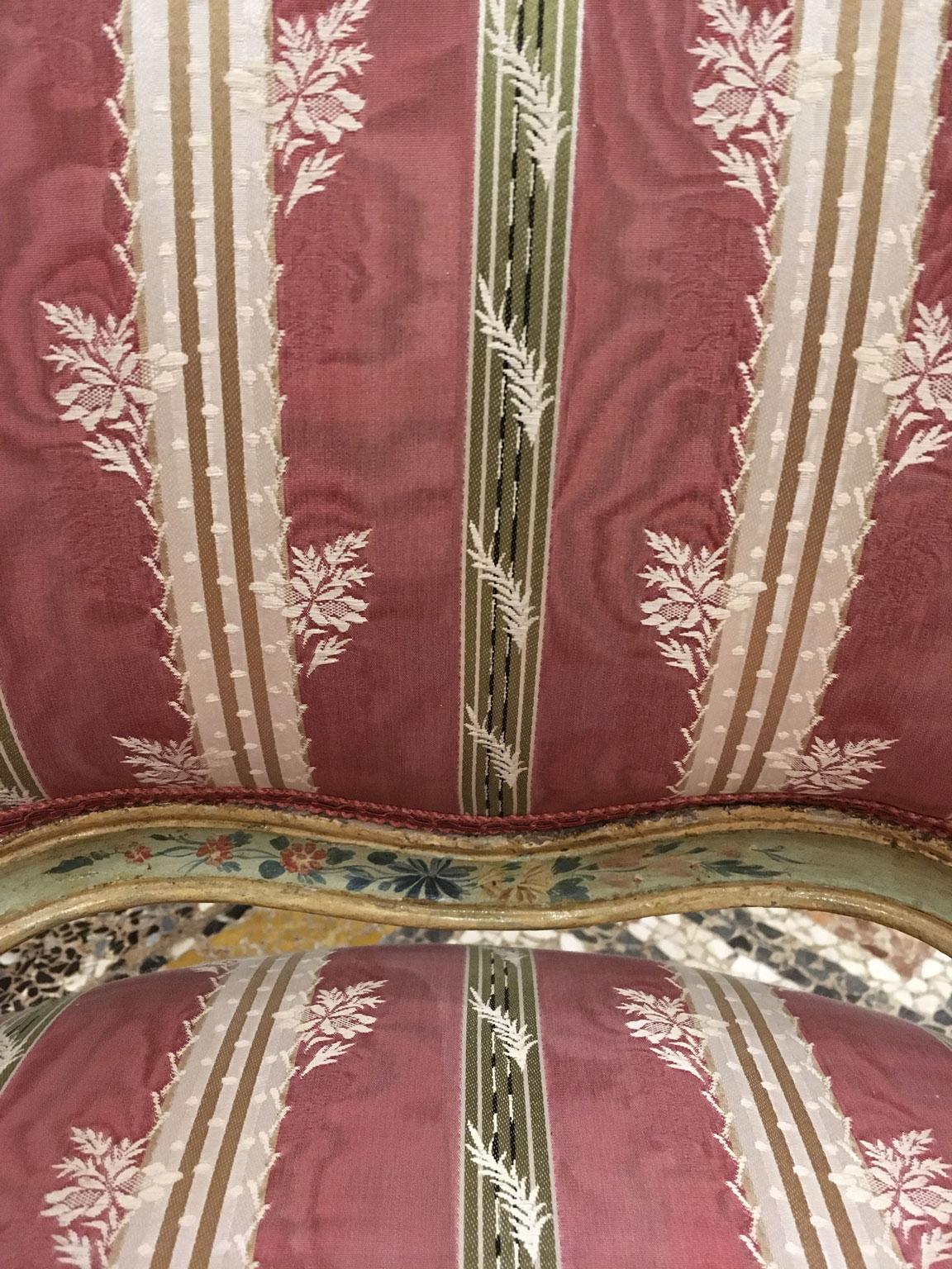1750 Venezia Italy Set 2 Green Lacquered Wooden Armchairs with Floral Decoration For Sale 6
