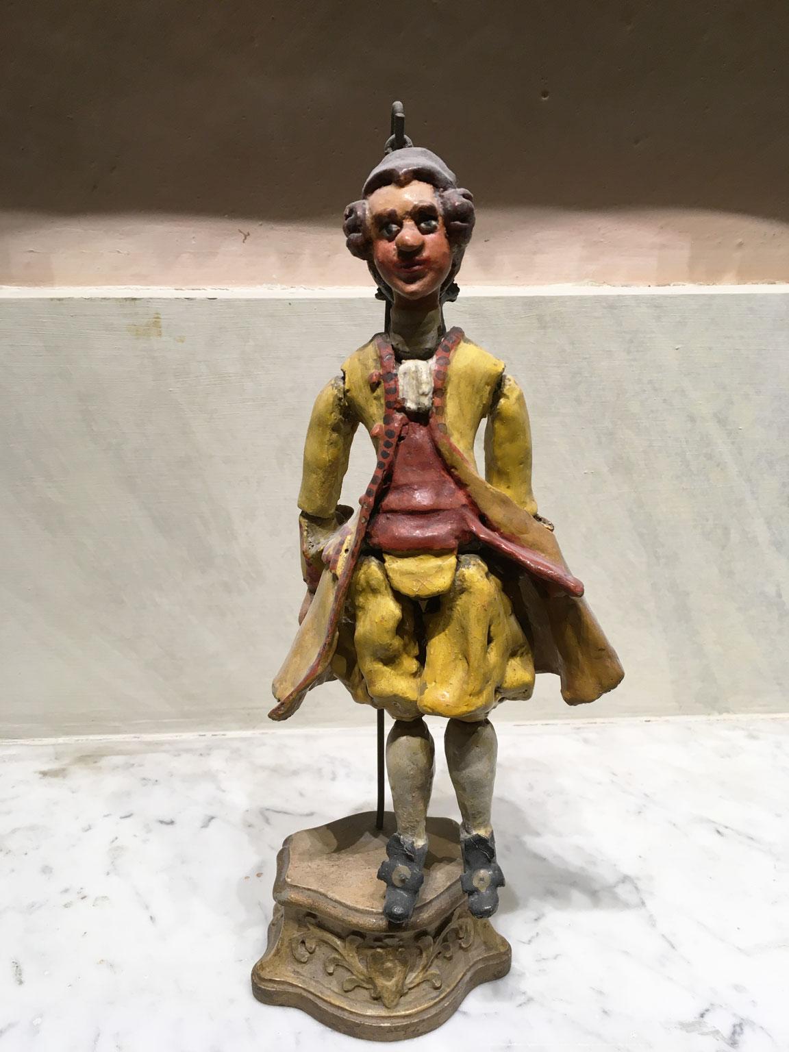 Hand-Crafted 1750 Venezia Italy Set 7 Lacquered Puppets Polychrome Wooden and Papier Machè For Sale