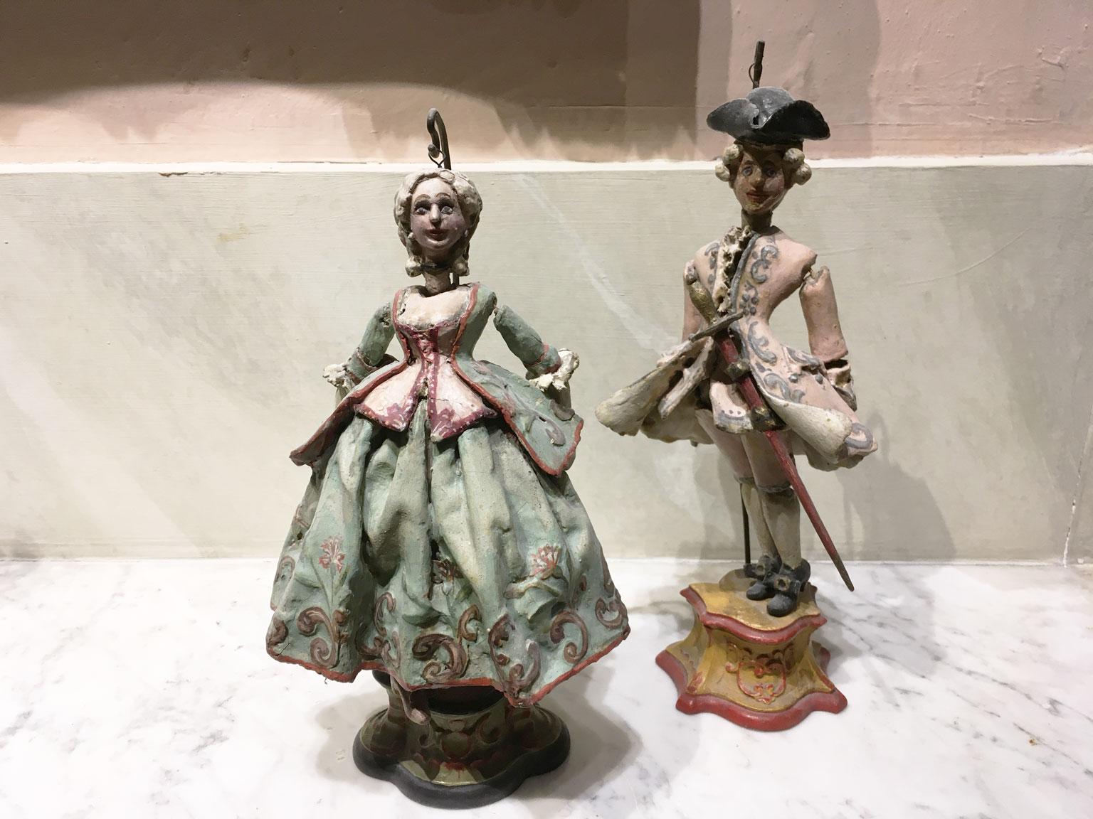 1750 Venezia Italy Set 7 Lacquered Puppets Polychrome Wooden and Papier Machè For Sale 2